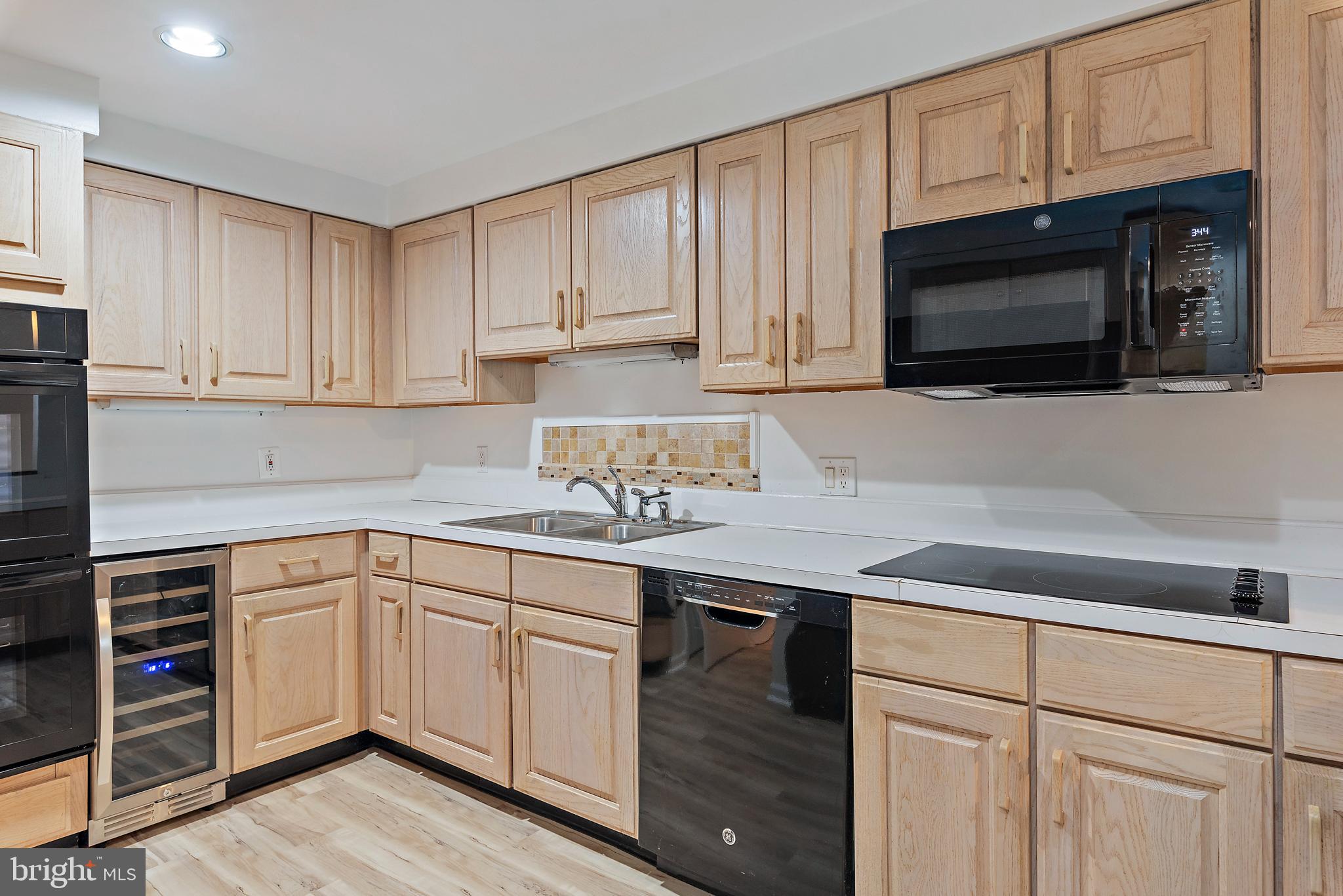 HERITAGE HARBOUR - Residential