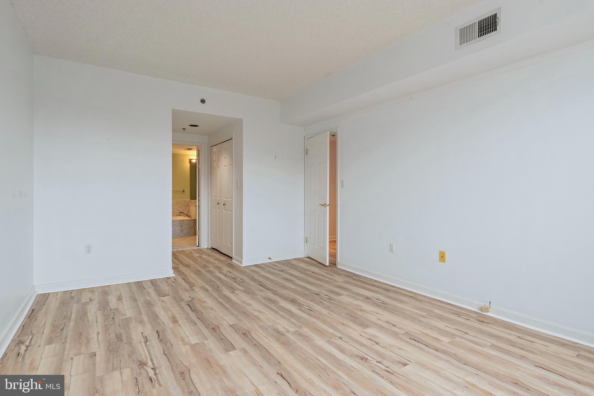 HERITAGE HARBOUR - Residential