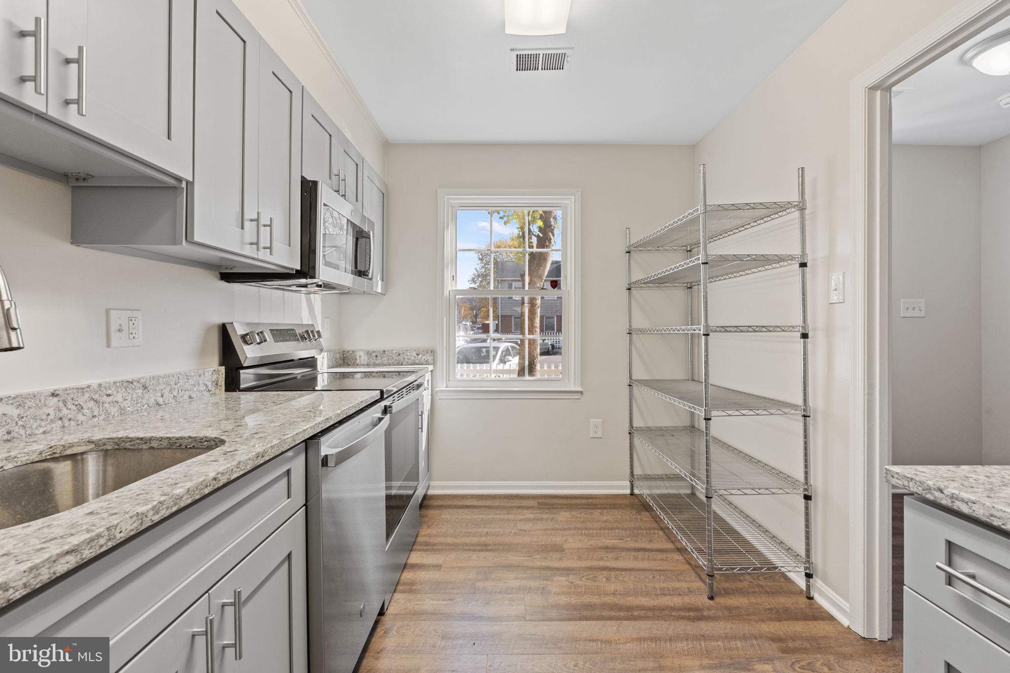 STONERIDGE - Residential Lease