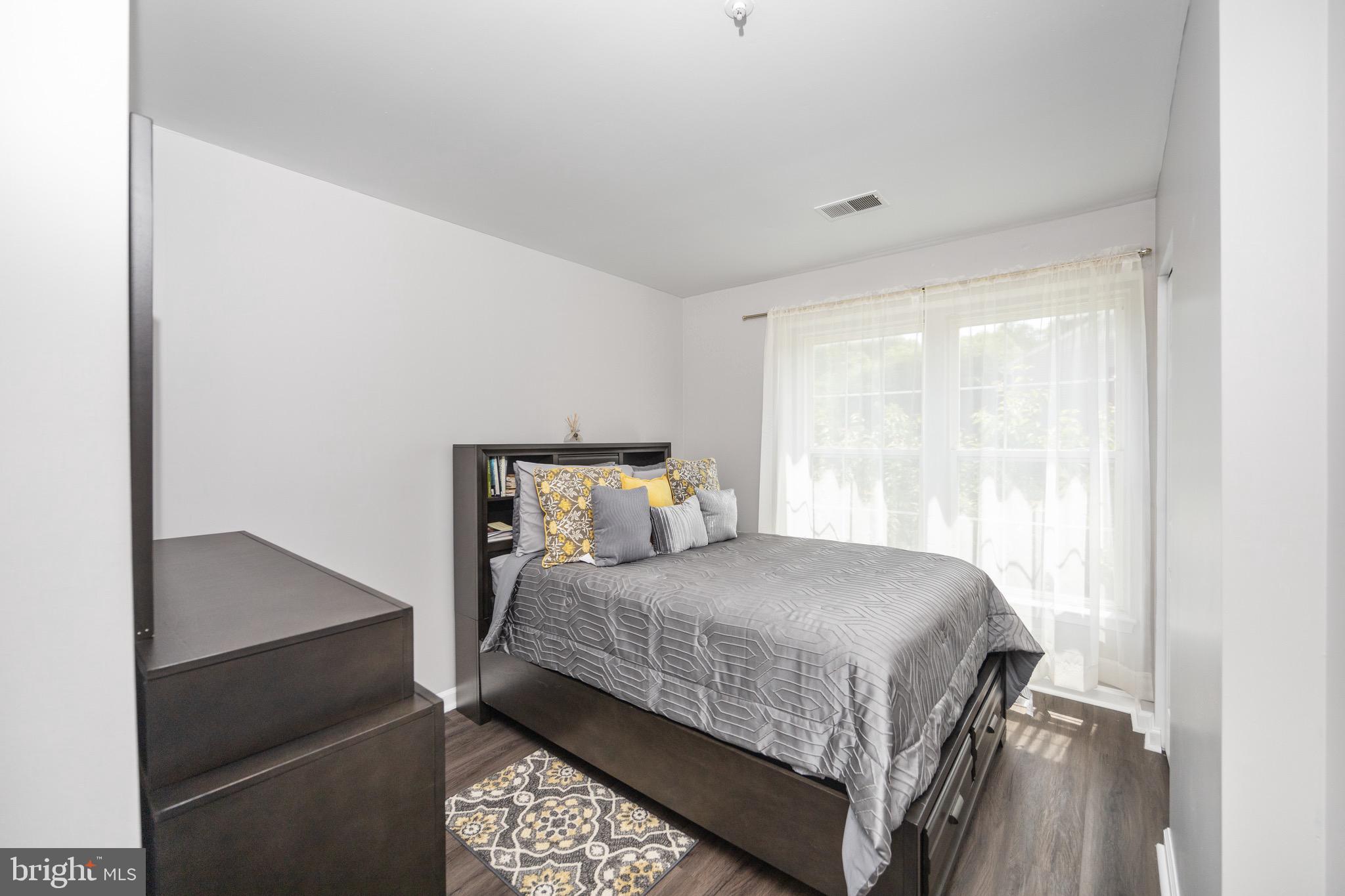 MARLTON TOWN CENTER - Residential Lease