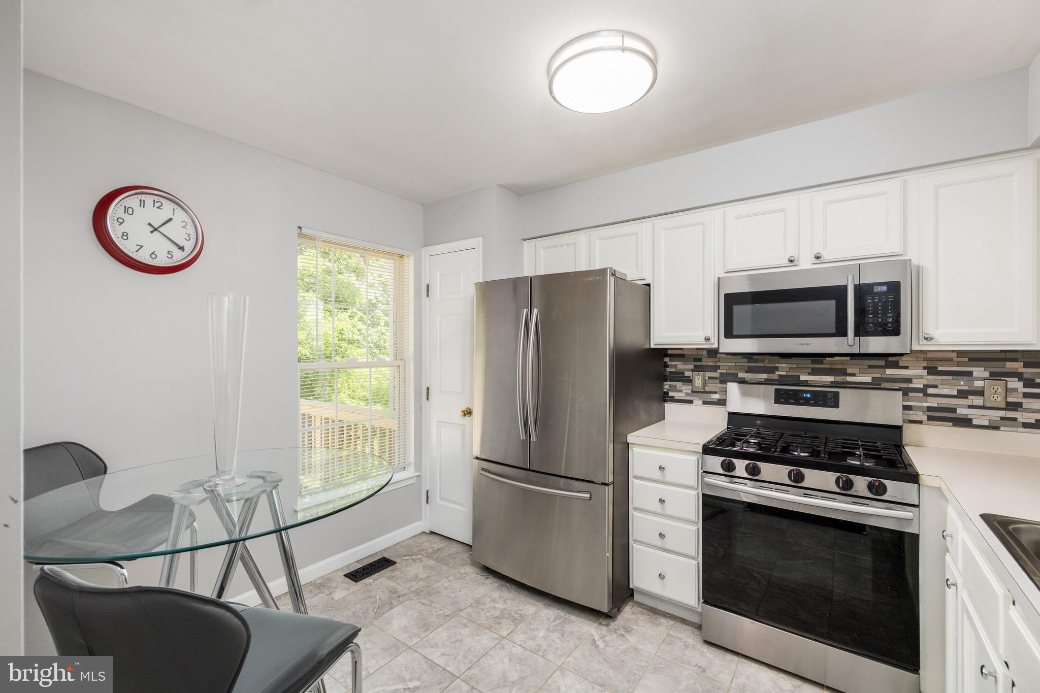 MARLTON TOWN CENTER - Residential Lease