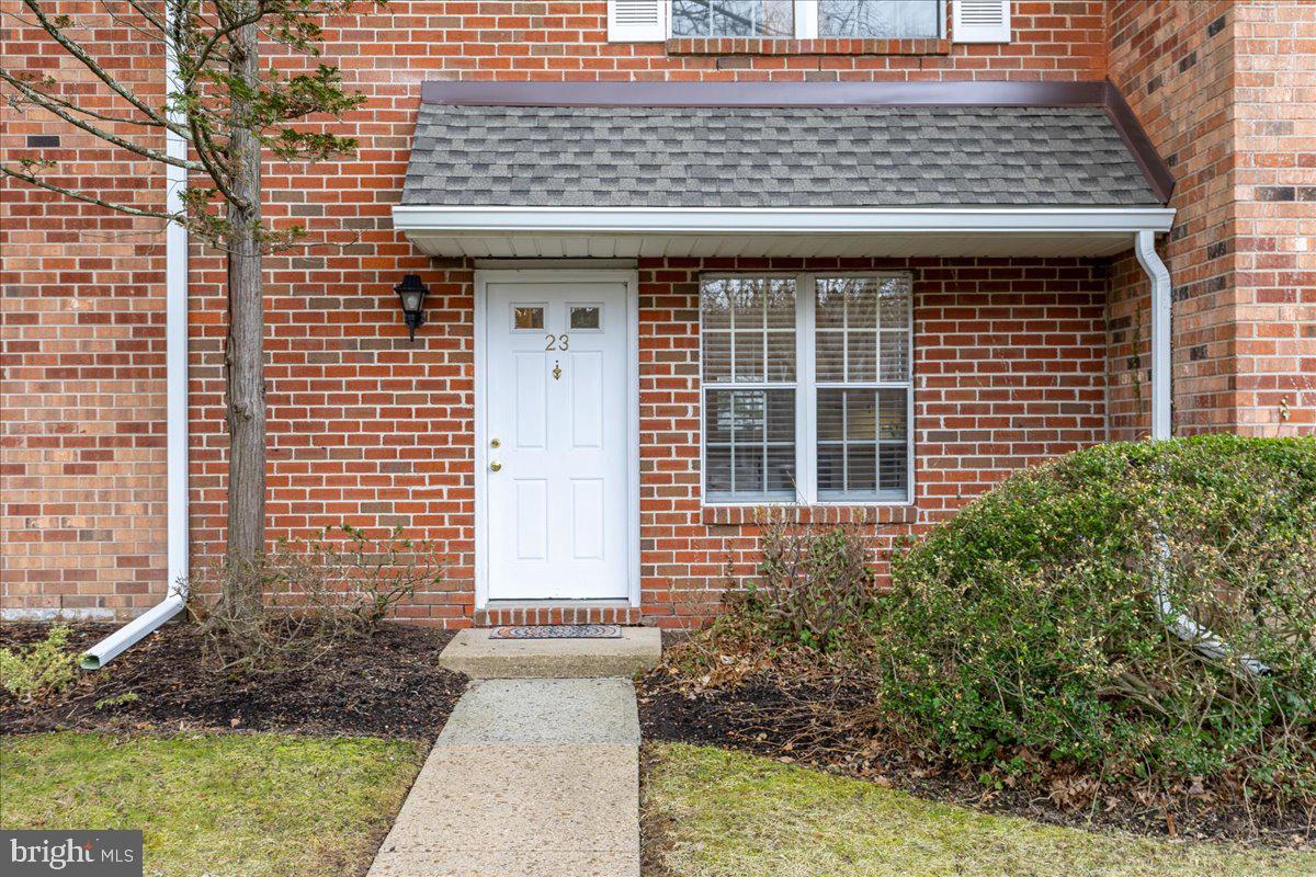 23 SYCAMORE COURT