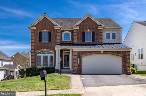 Photo of 1003 Raymond Court, FREDERICKSBURG, VA 22401 (MLS # VAFB2010022)