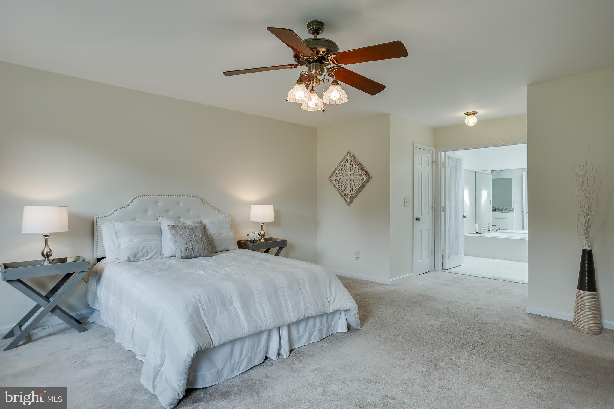 GOSHEN HUNT - Residential