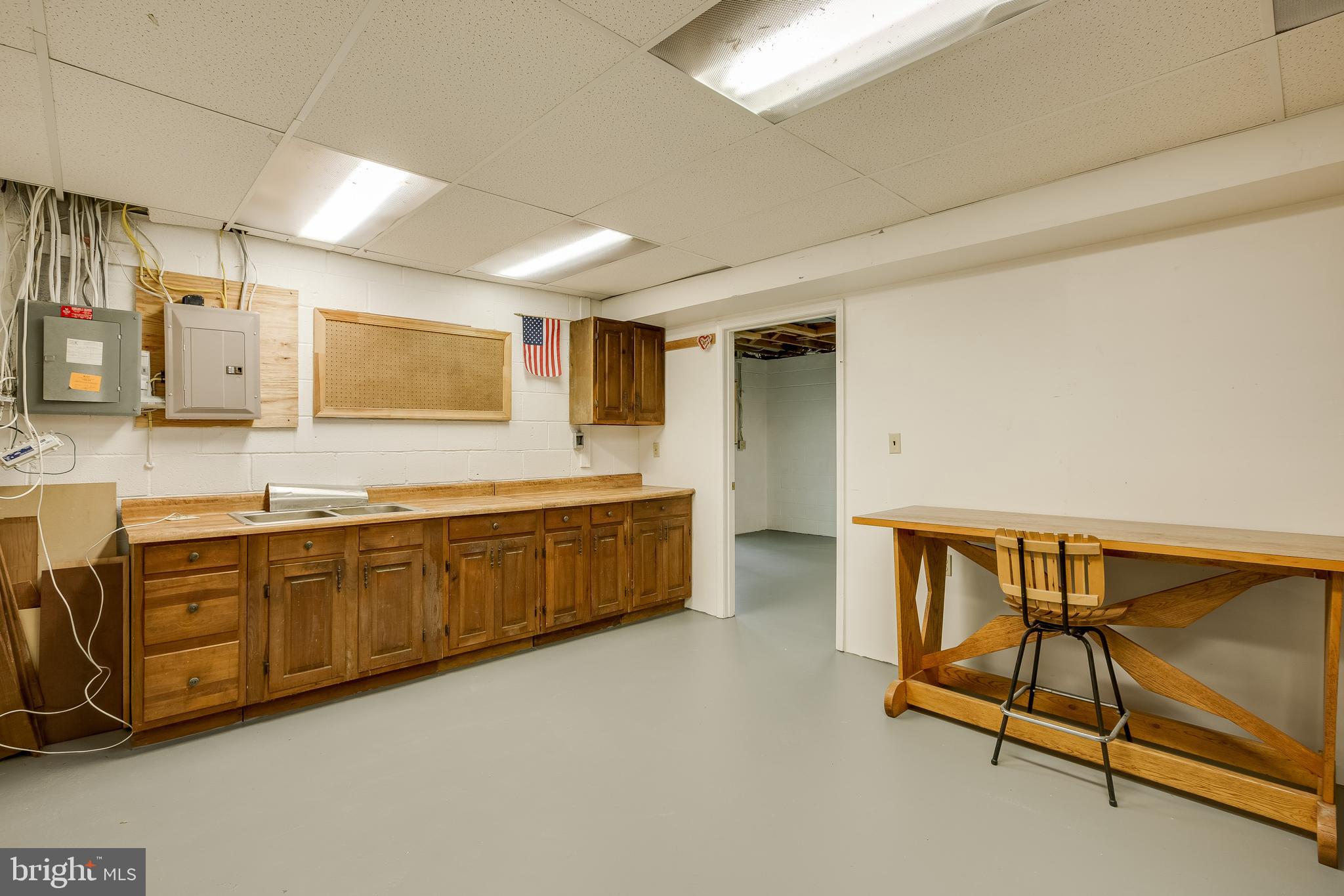 GOSHEN HUNT - Residential