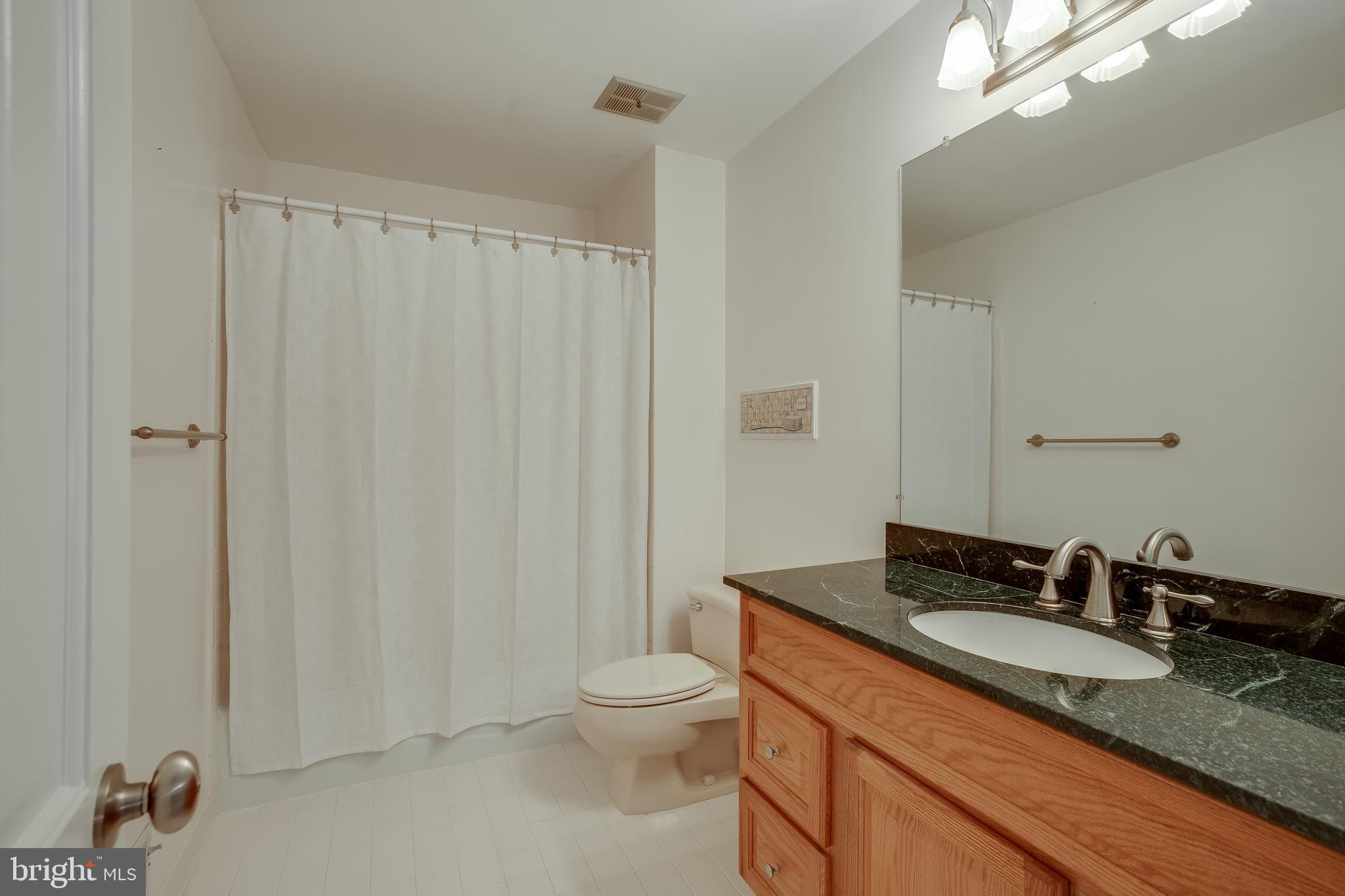 GOSHEN HUNT - Residential