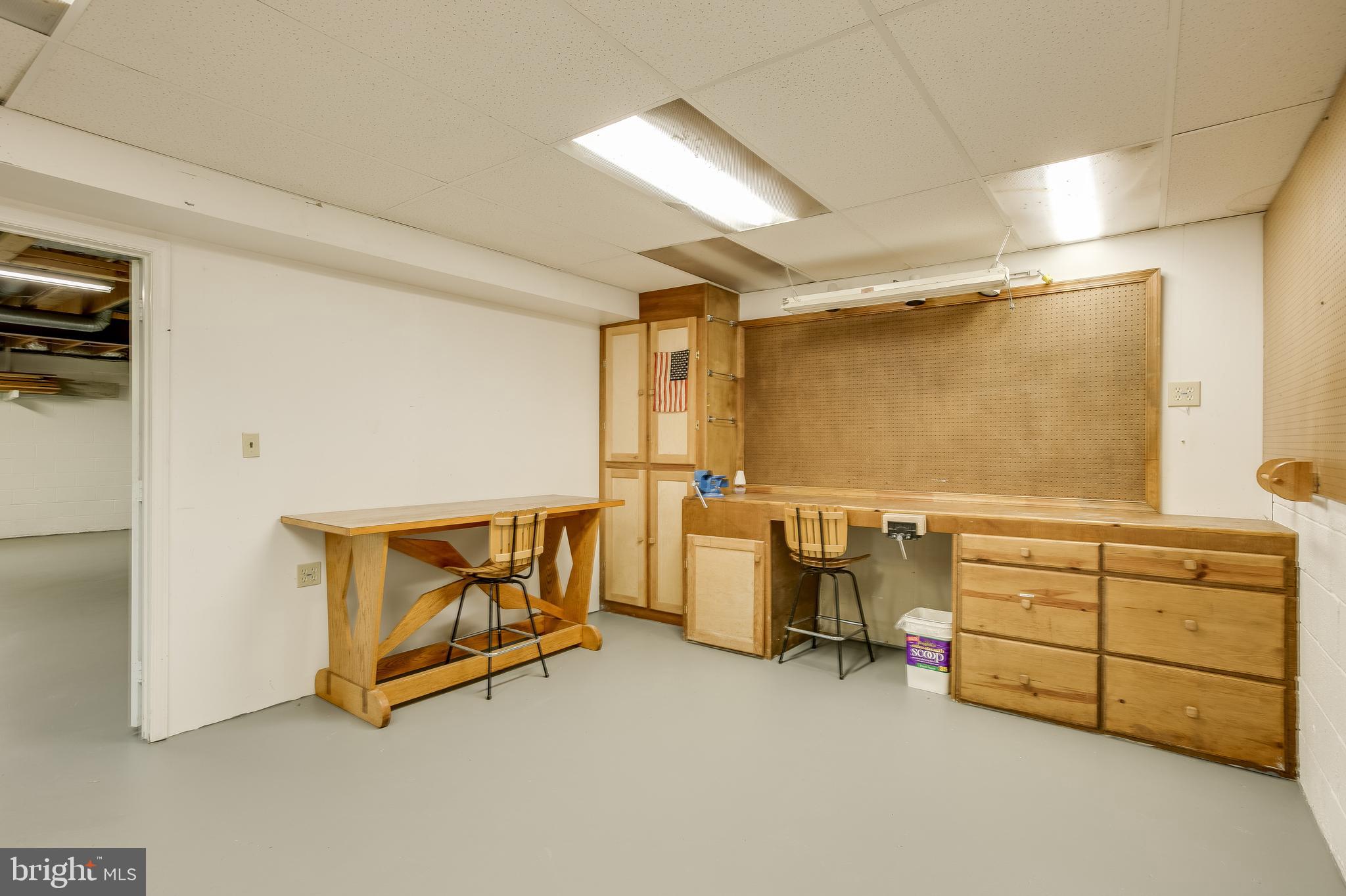 GOSHEN HUNT - Residential