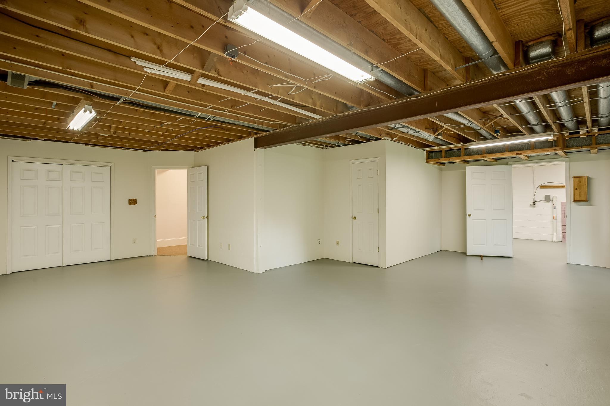 GOSHEN HUNT - Residential