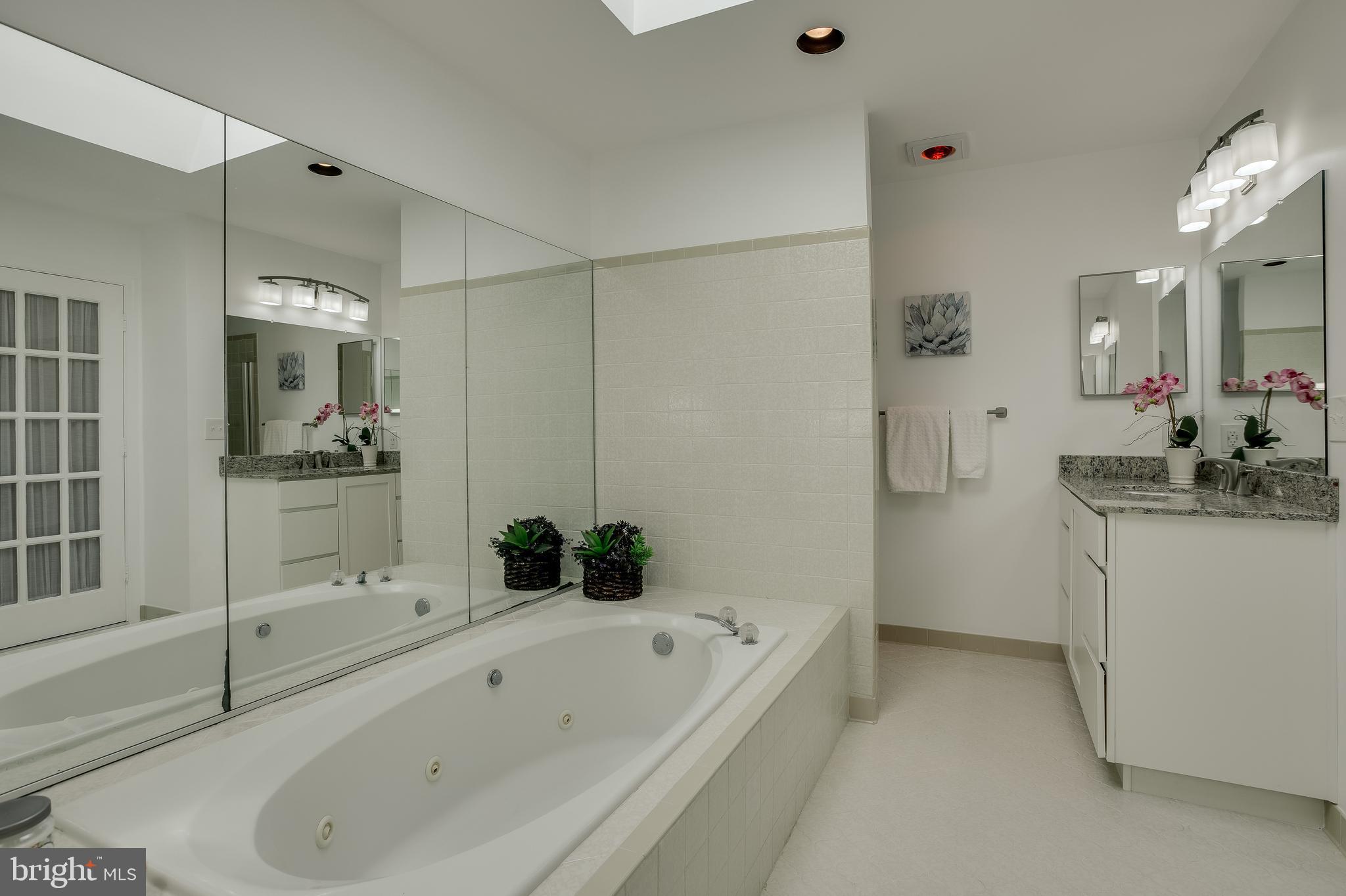 GOSHEN HUNT - Residential