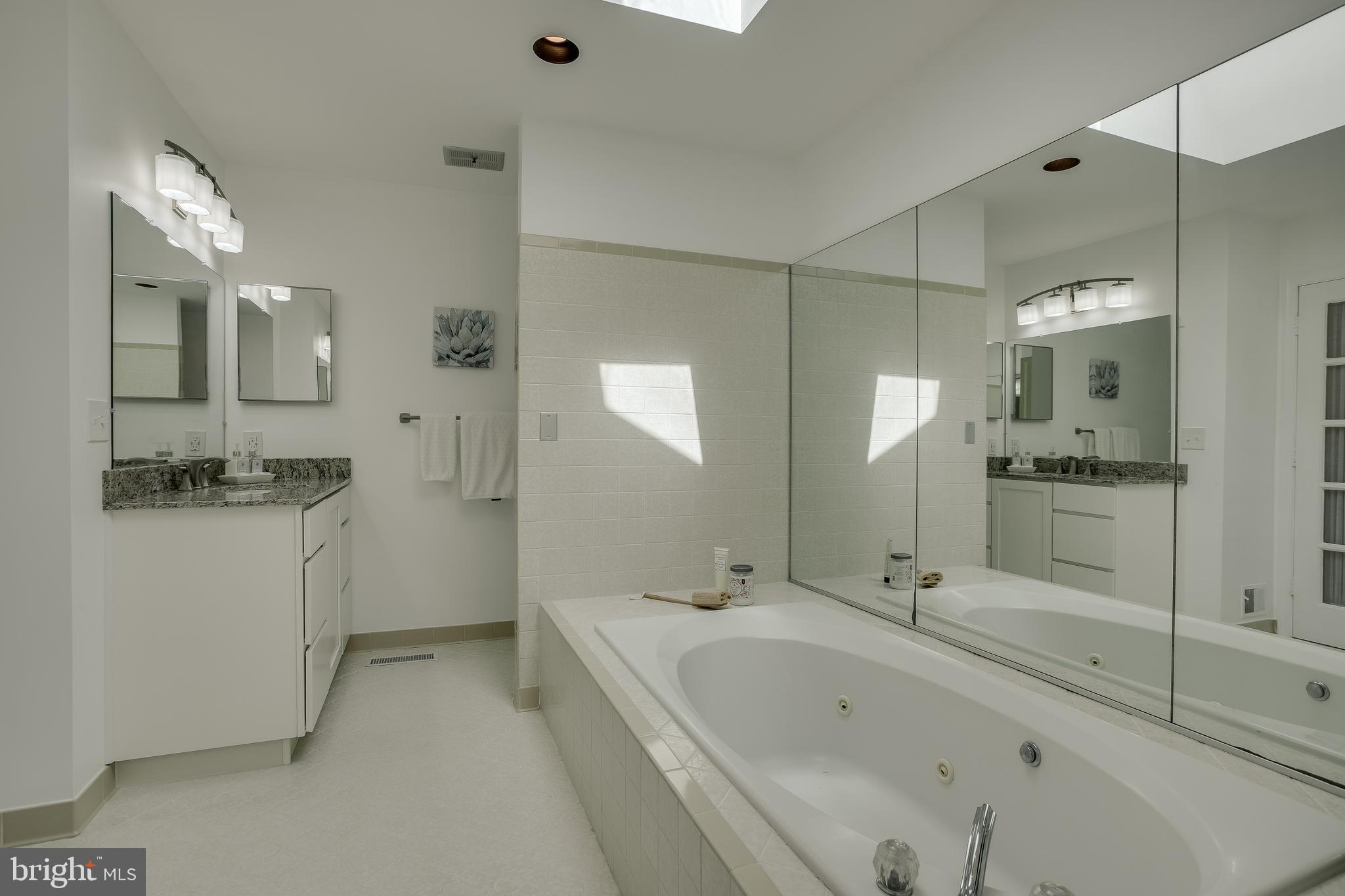 GOSHEN HUNT - Residential