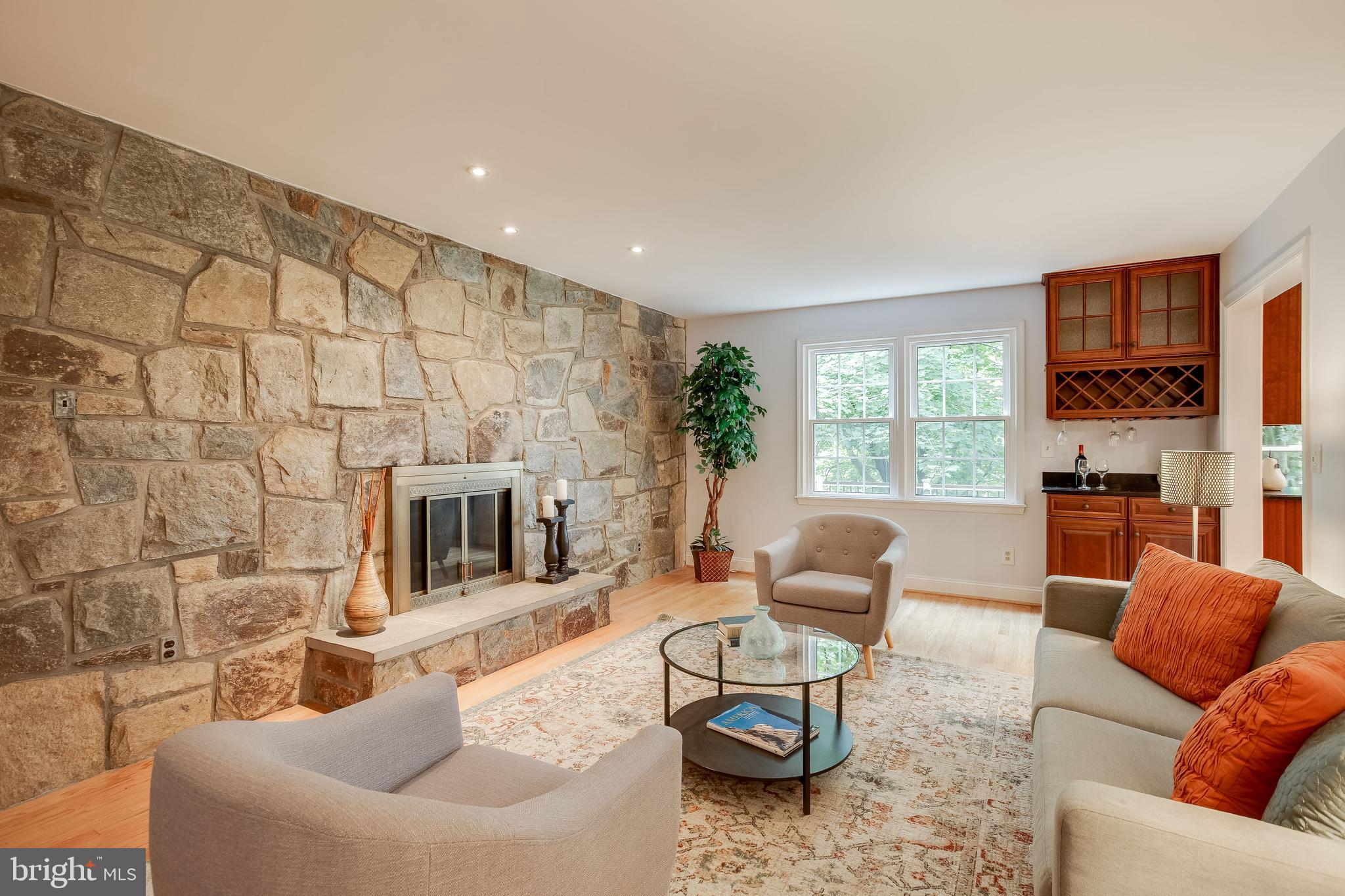 GOSHEN HUNT - Residential