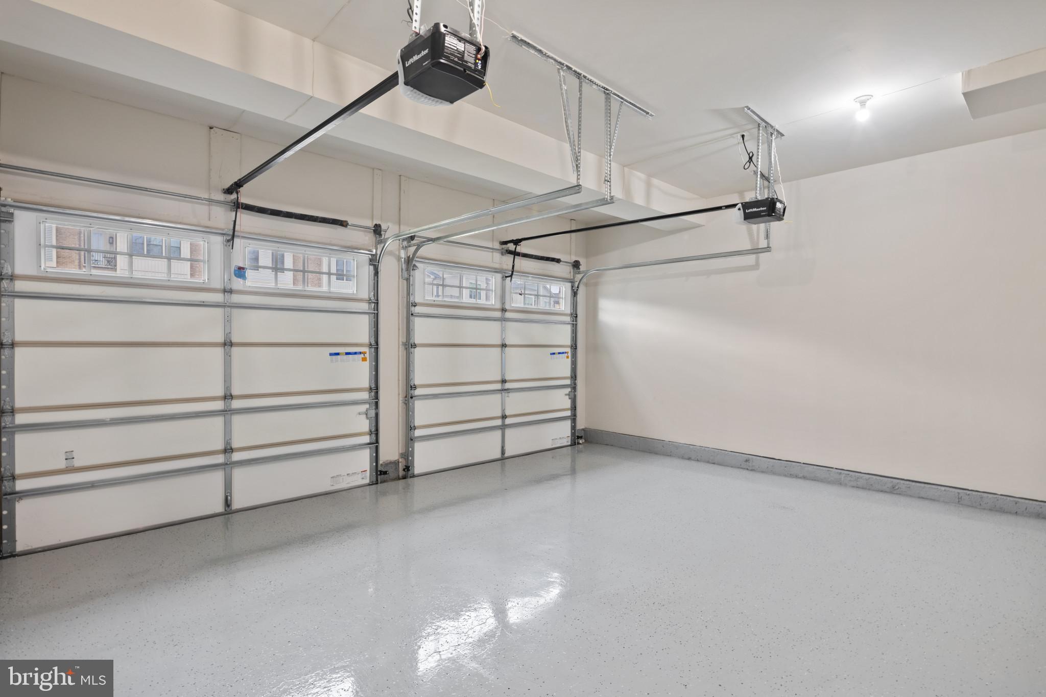 CEDAR CREEK - Residential