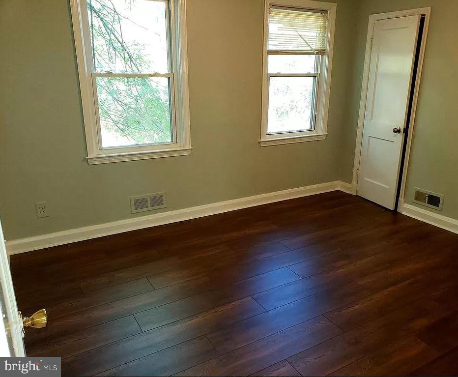 YALE HEIGHTS - Residential