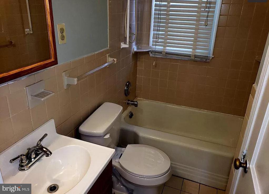 YALE HEIGHTS - Residential