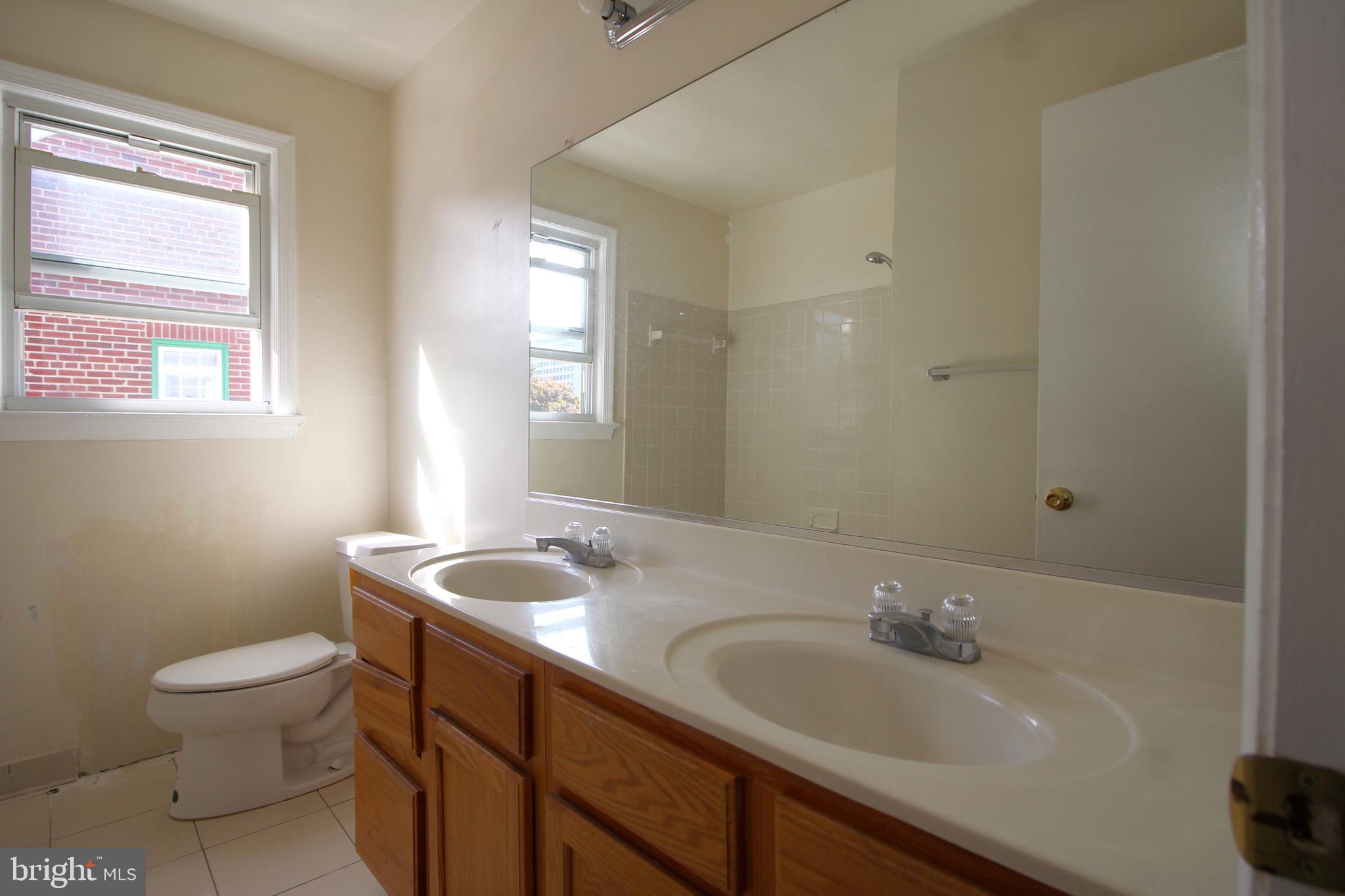 SILVER SPRING - Residential