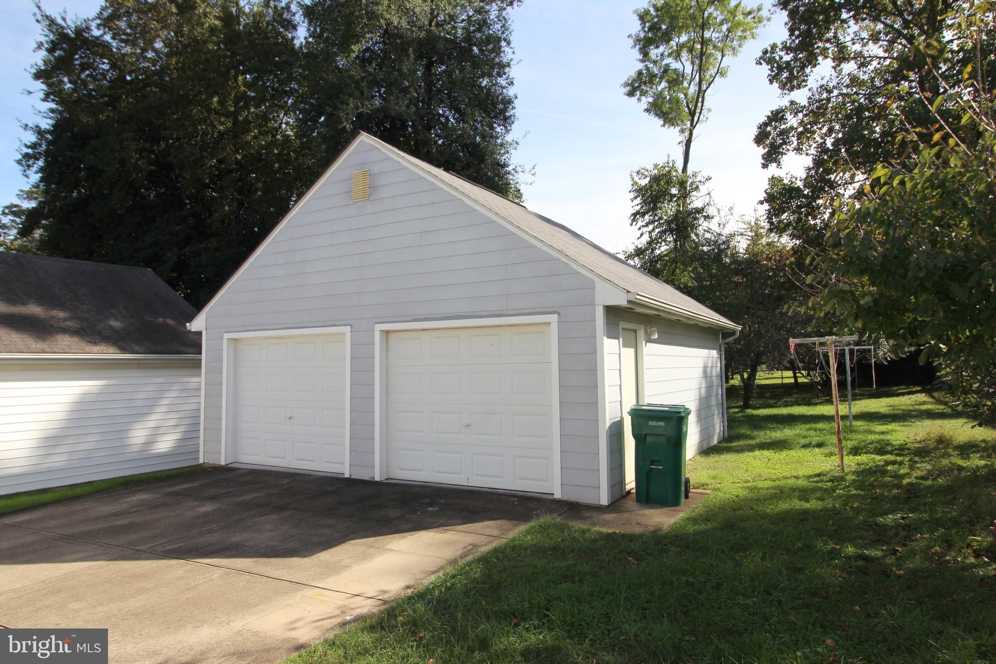 SILVER SPRING - Residential