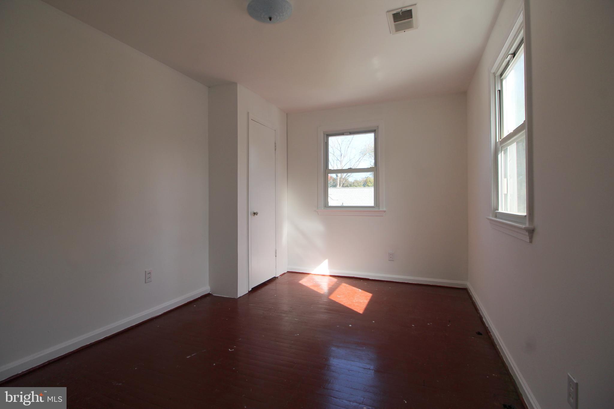 SILVER SPRING - Residential