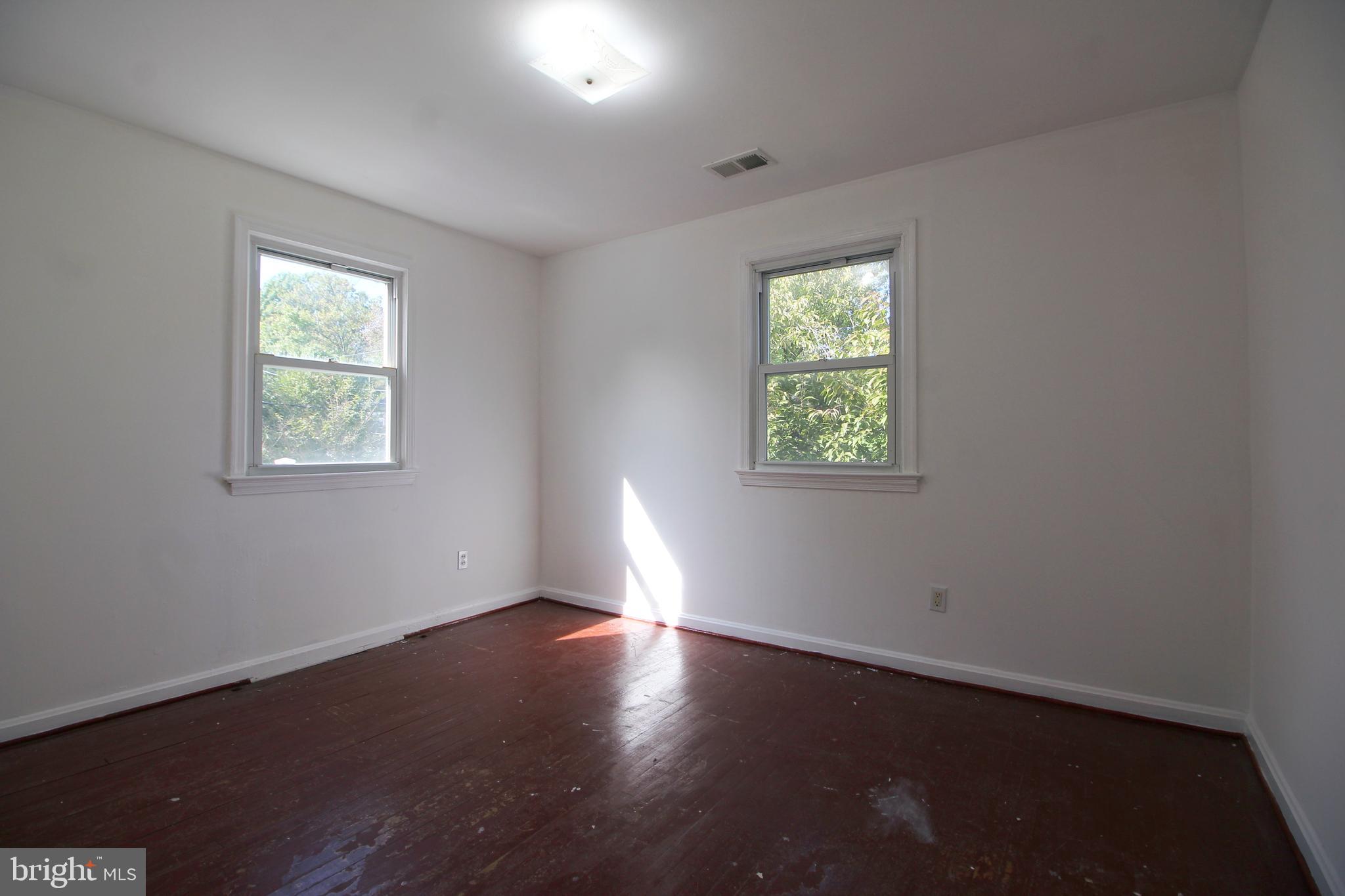 SILVER SPRING - Residential