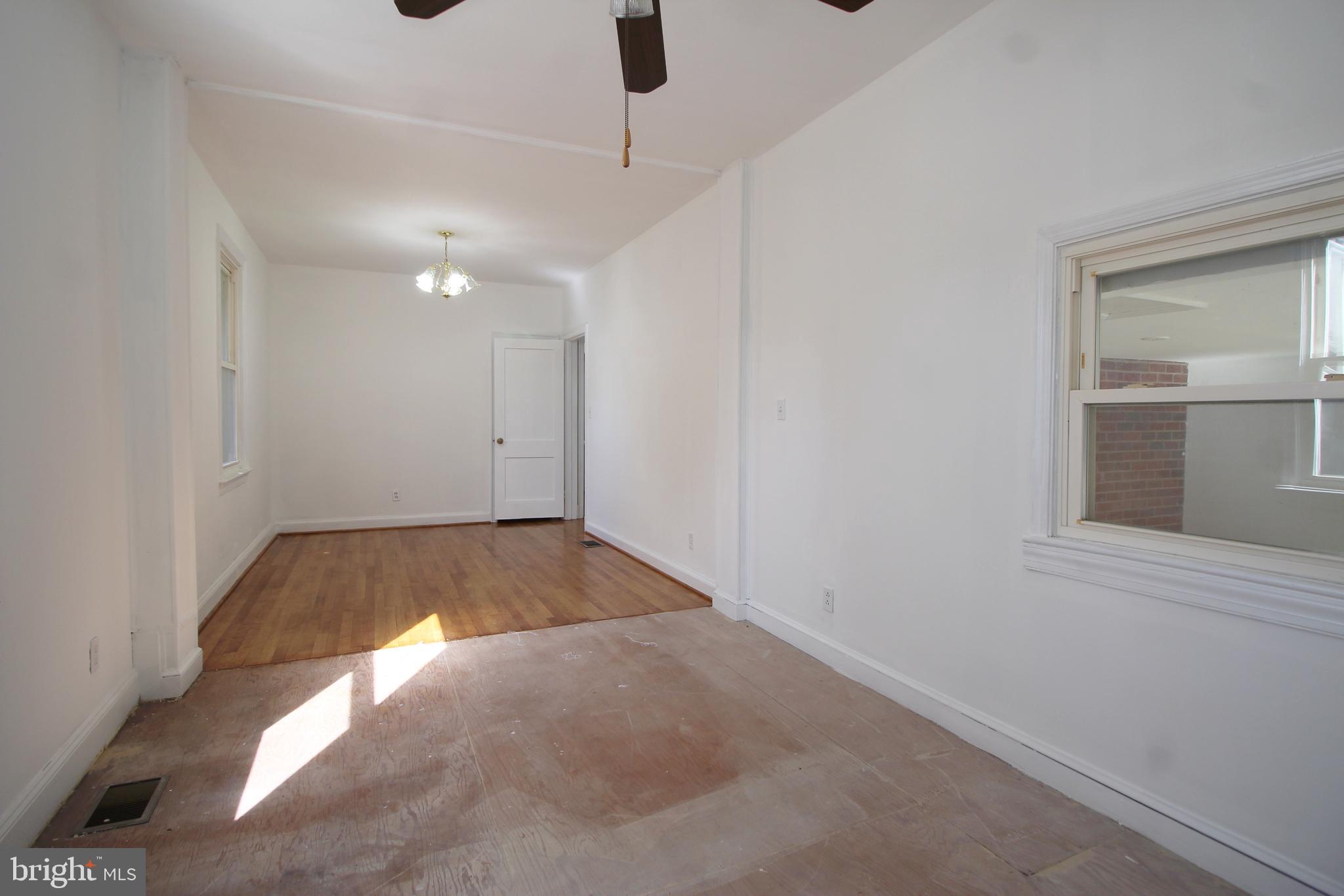 SILVER SPRING - Residential