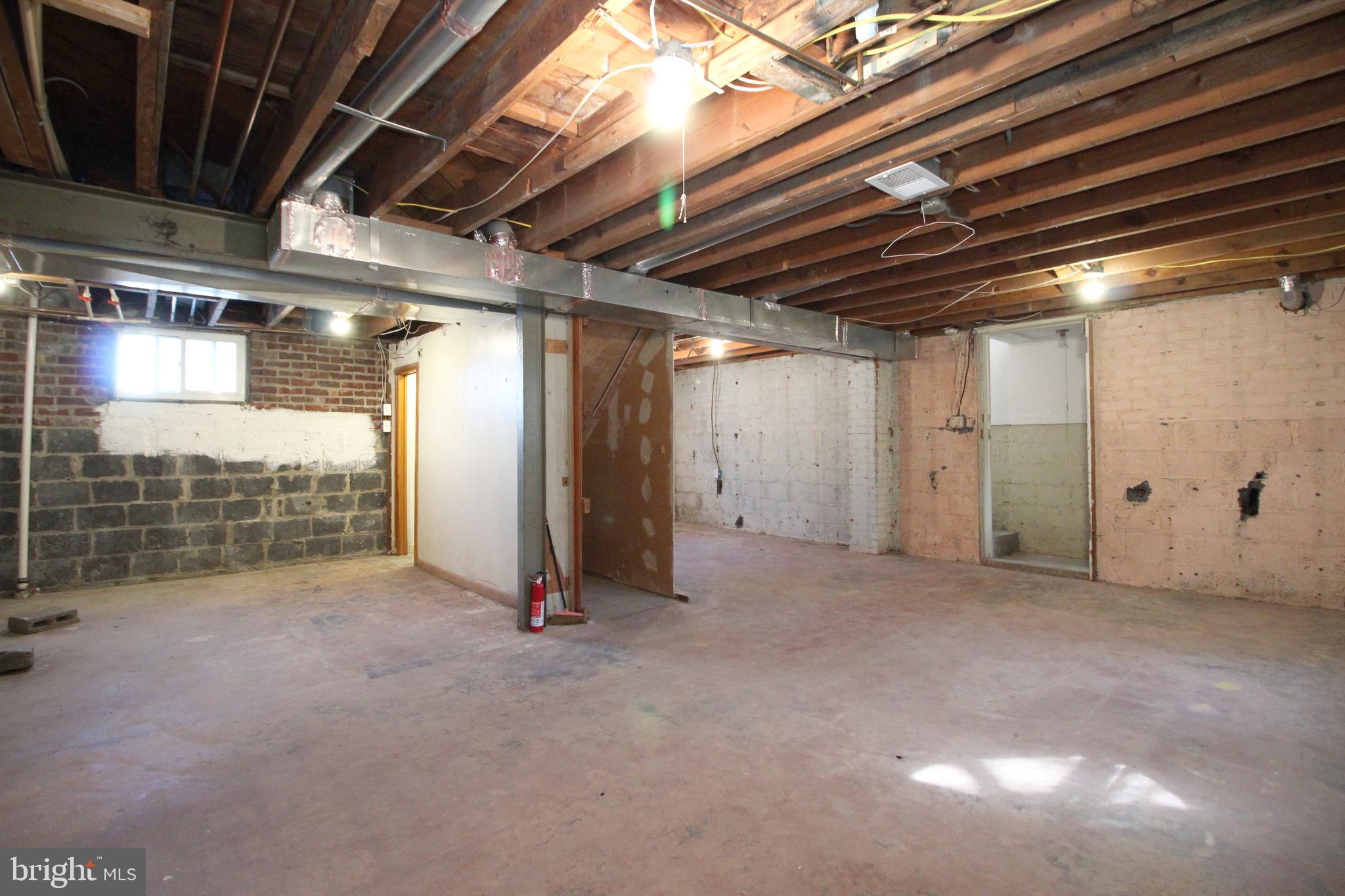 SILVER SPRING - Residential