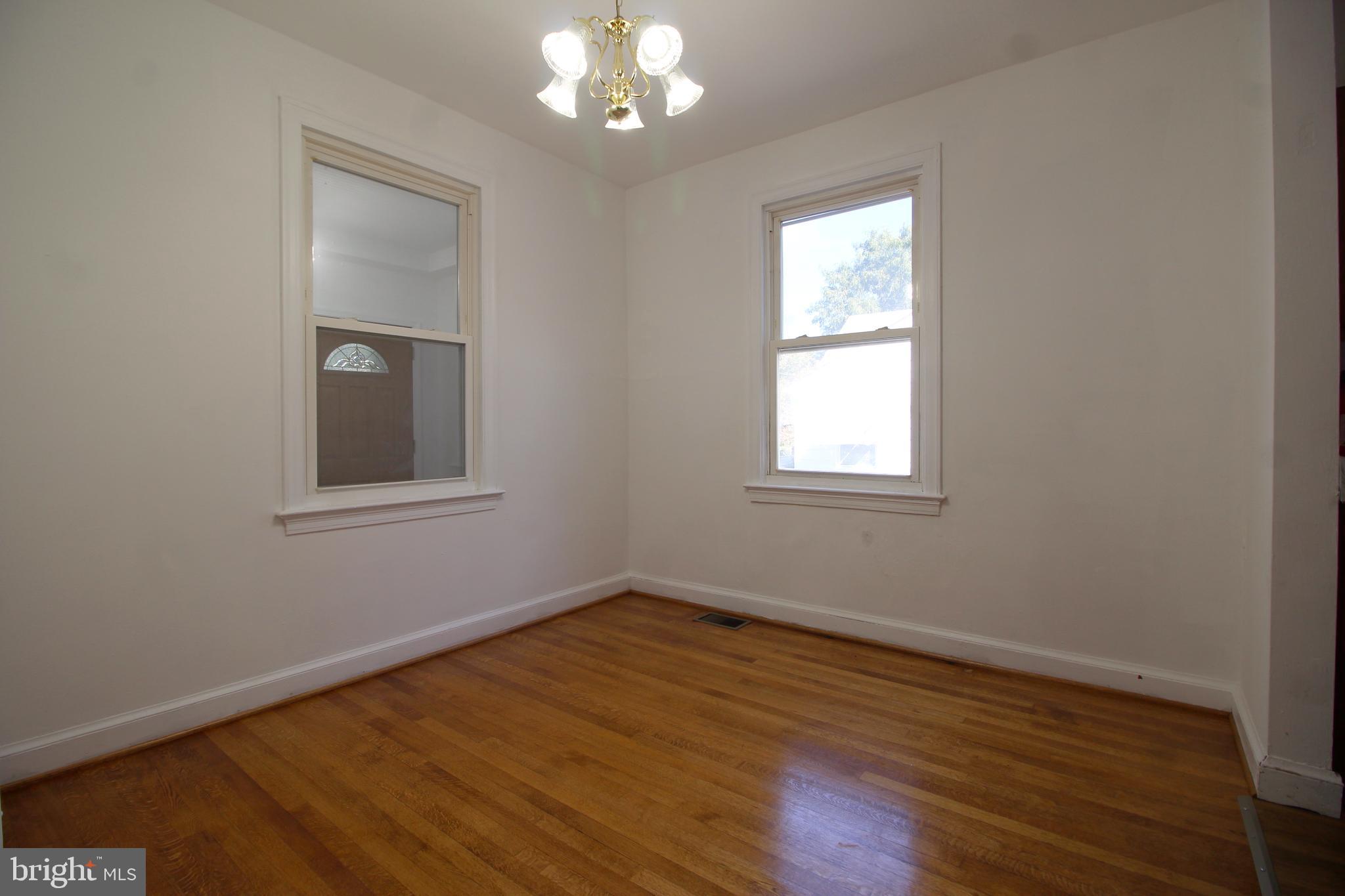 SILVER SPRING - Residential