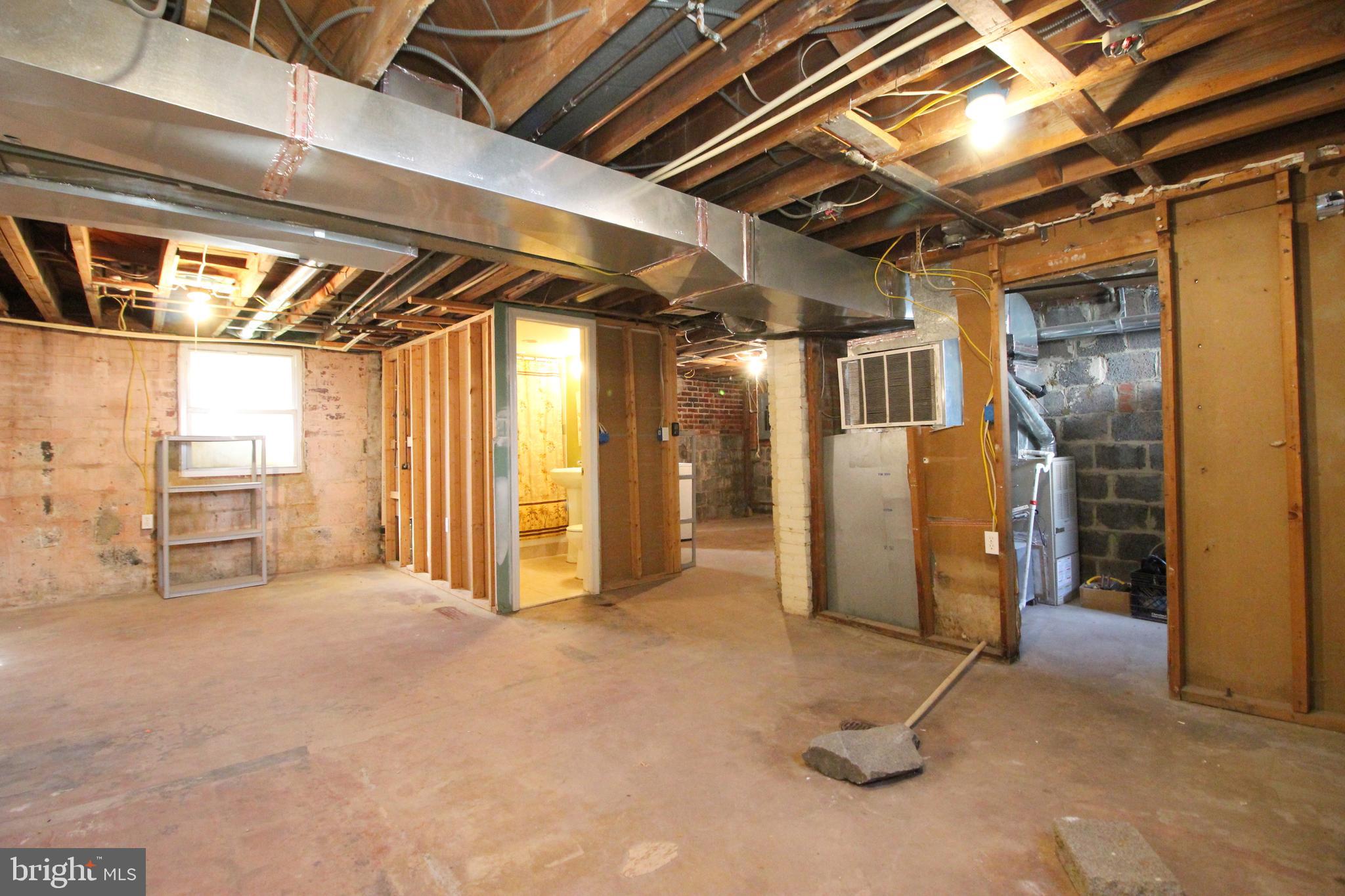 SILVER SPRING - Residential