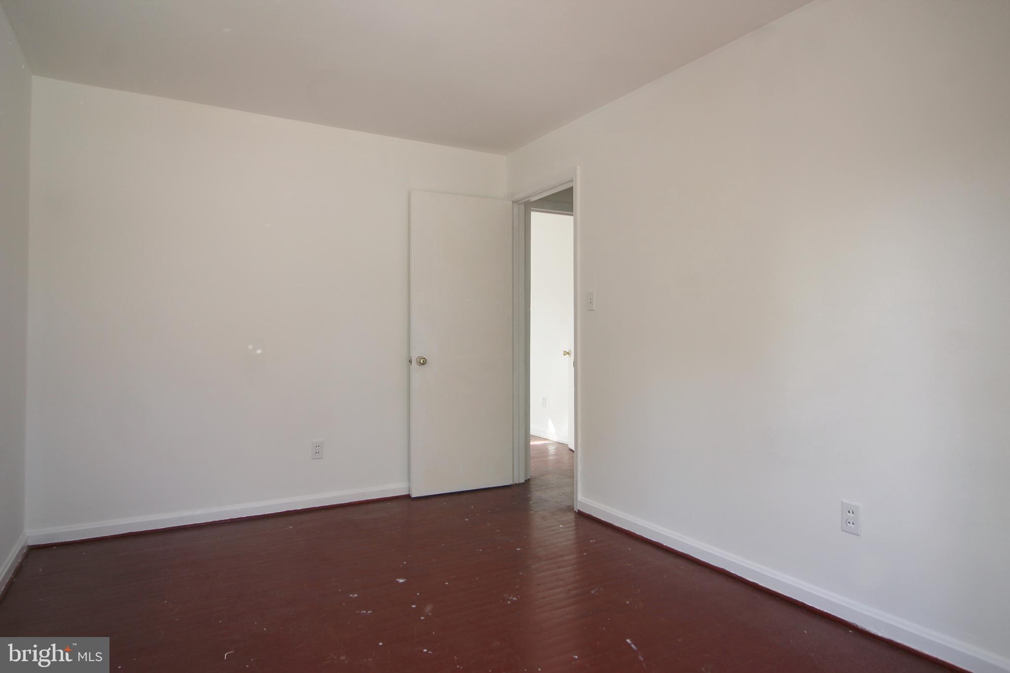 SILVER SPRING - Residential