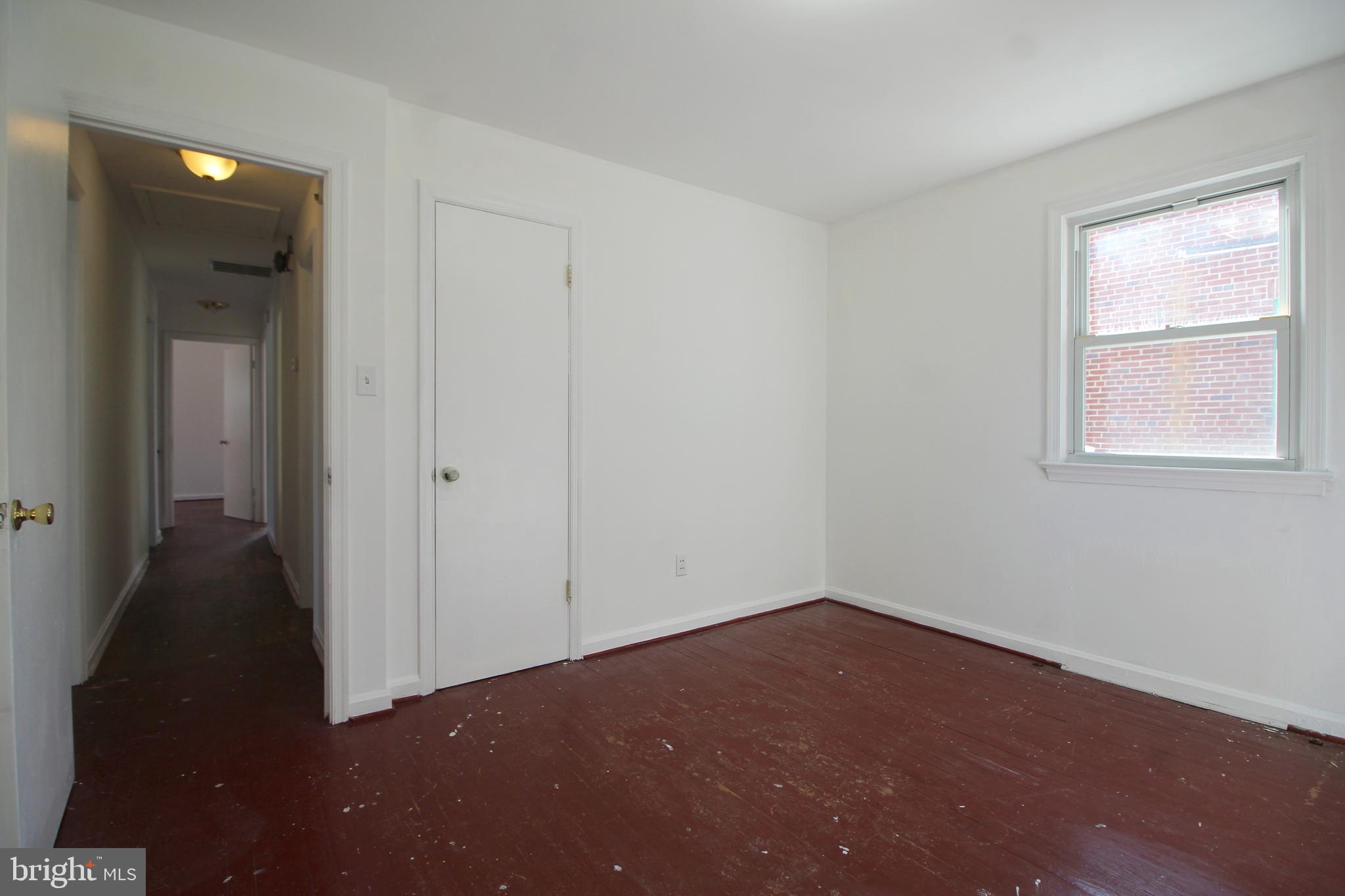 SILVER SPRING - Residential