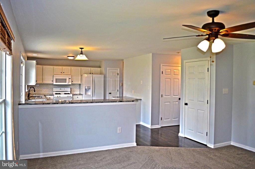 SPRINGBROOK FARMS - Residential