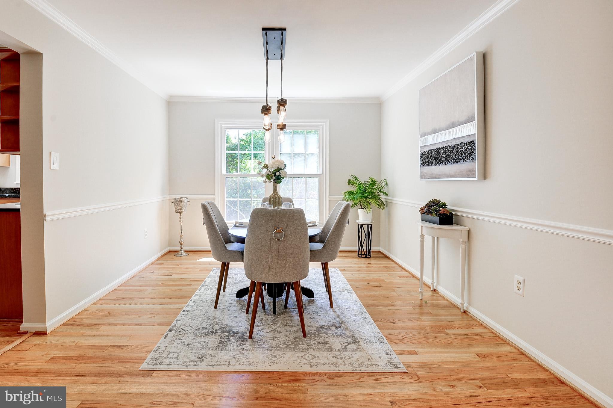 OAKTON GLEN - Residential
