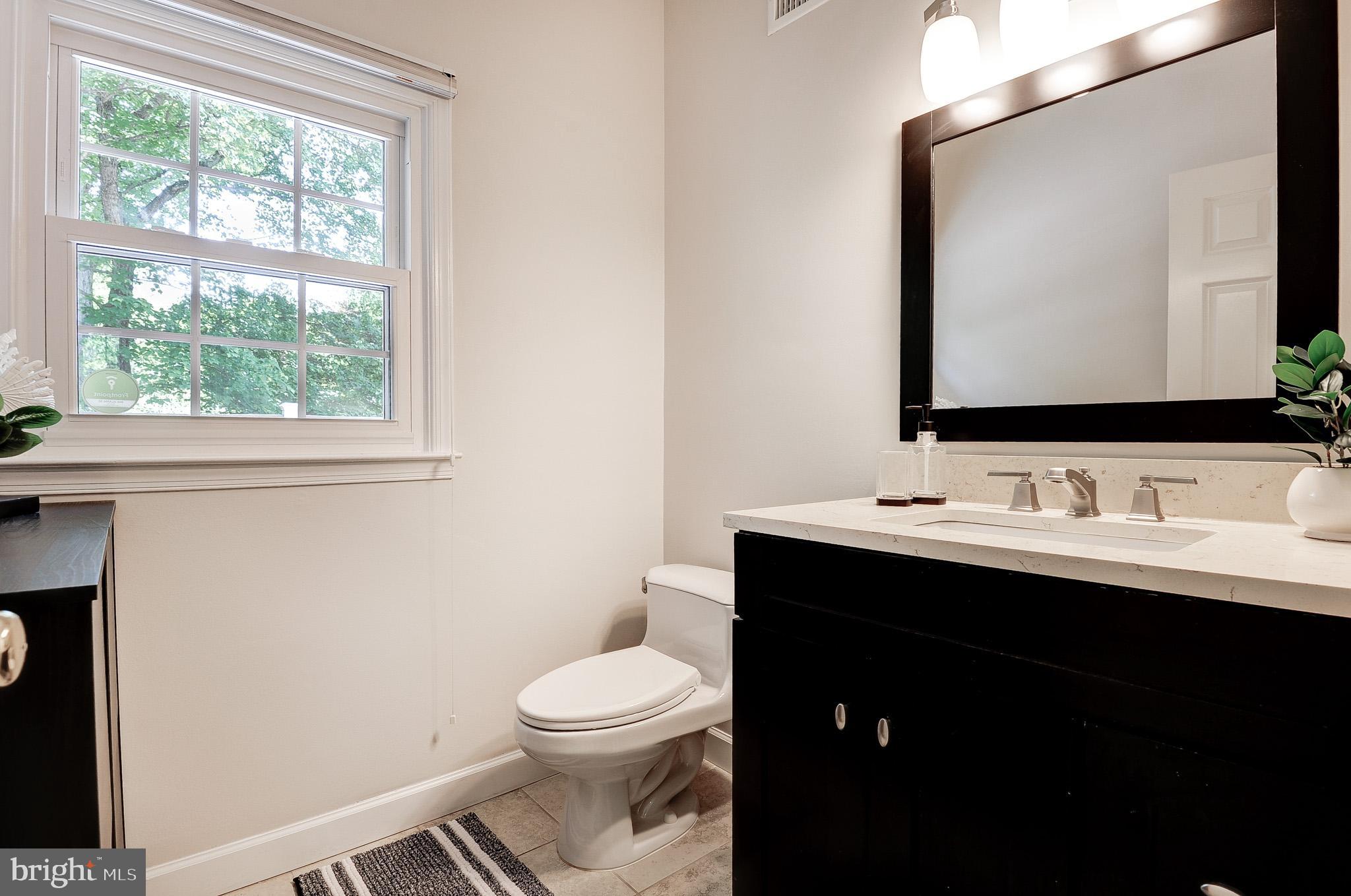 OAKTON GLEN - Residential