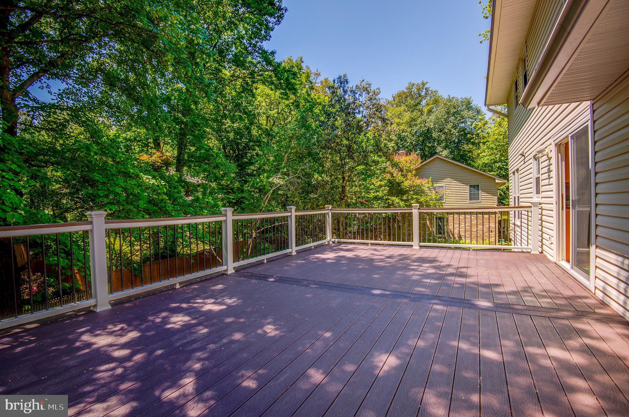 OAKTON GLEN - Residential