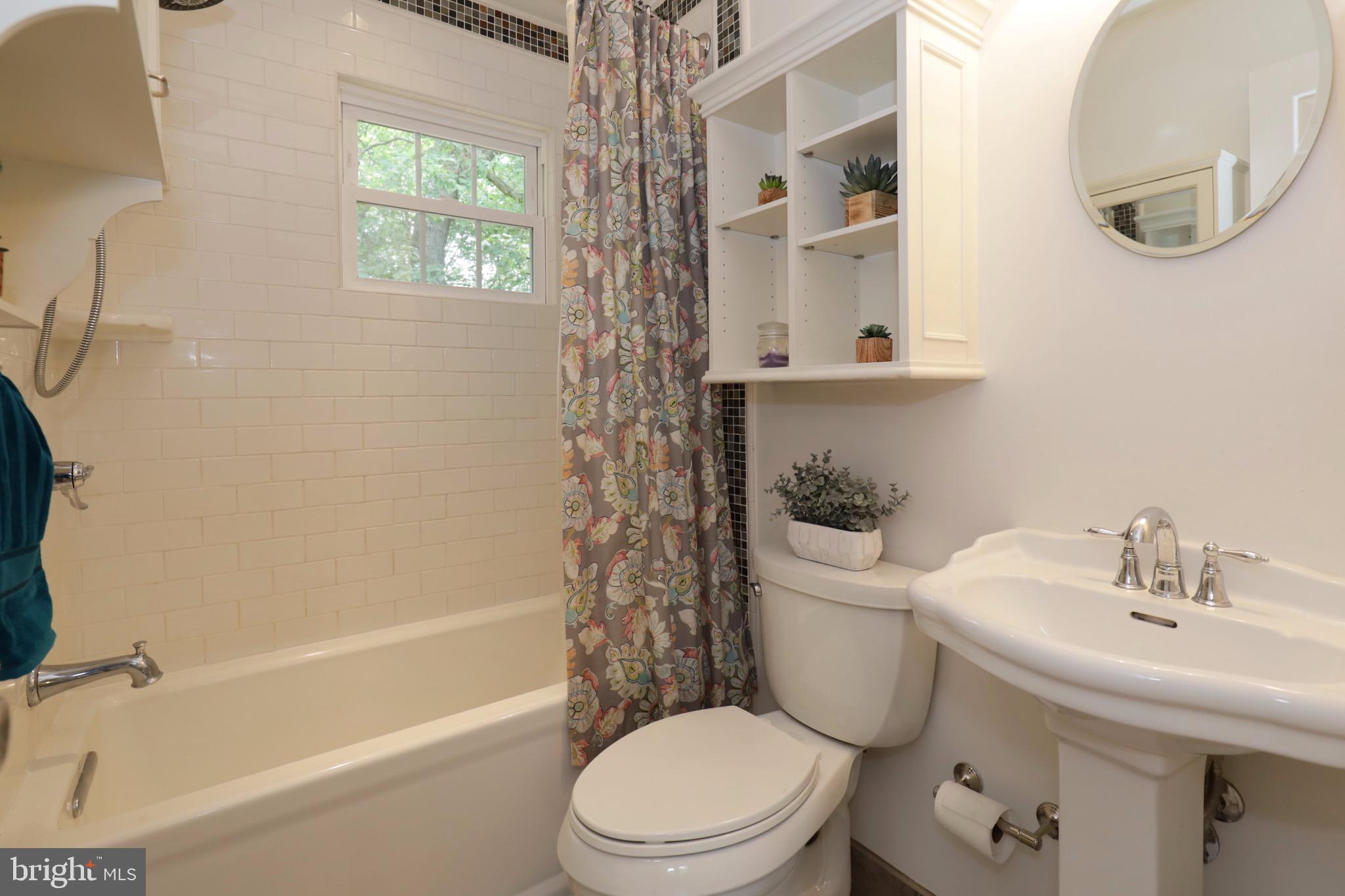 ORANGE HUNT ESTATES - Residential