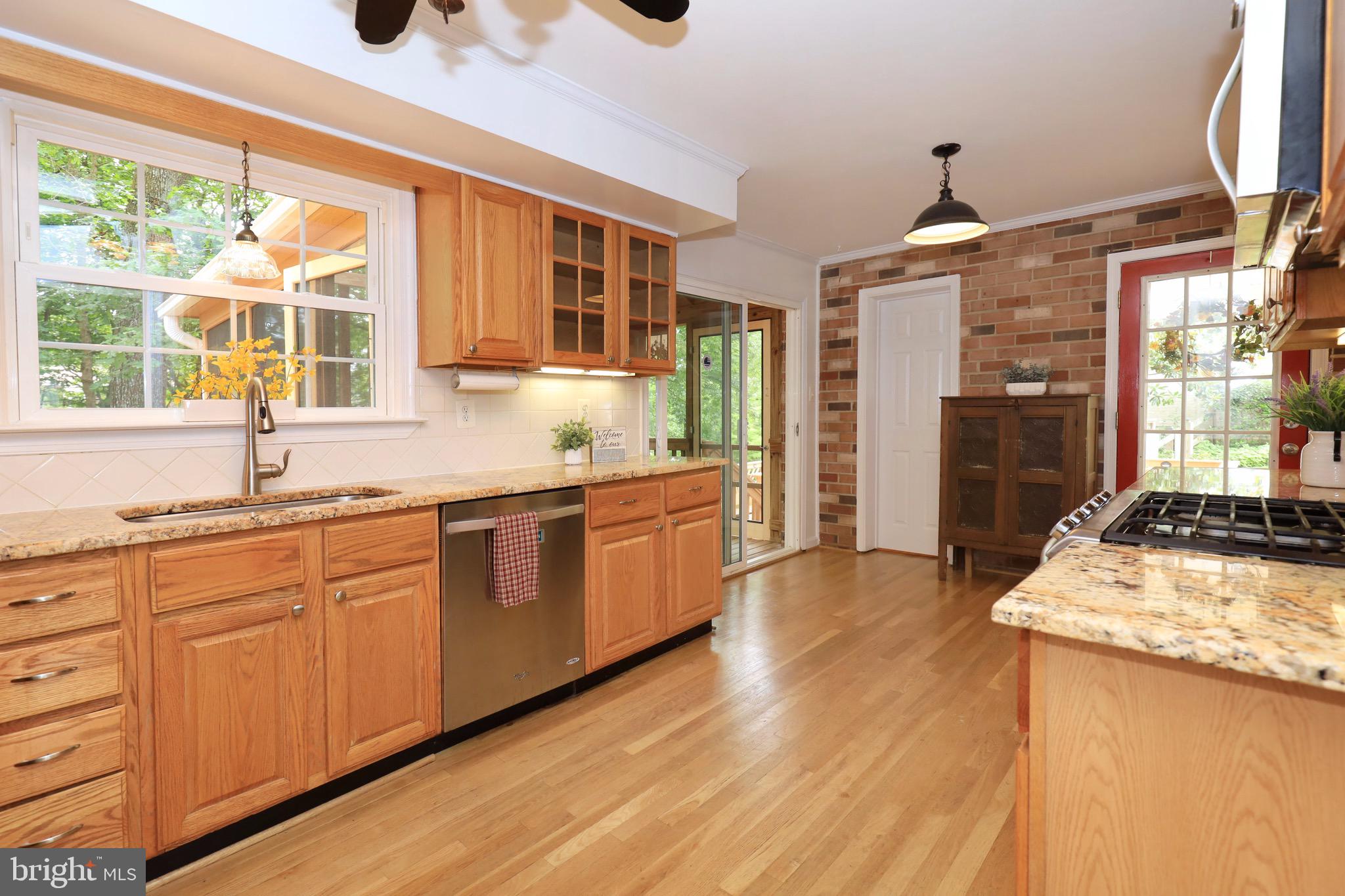 ORANGE HUNT ESTATES - Residential