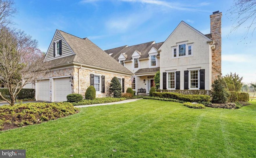 Stunning Applebrook Carriage house with remodeled kitchen, new master bath, 3rd full bathroom added to 2nd floor, 4th BR added to 2nd floor, all floors refinished,  new garage door openers, some new windows, and more !! Backs to the 18th Fairway and 18th Green of Applebrook Golf Course.  There is a walkway that provides access to the Applebrook clubhouse with a short walk.