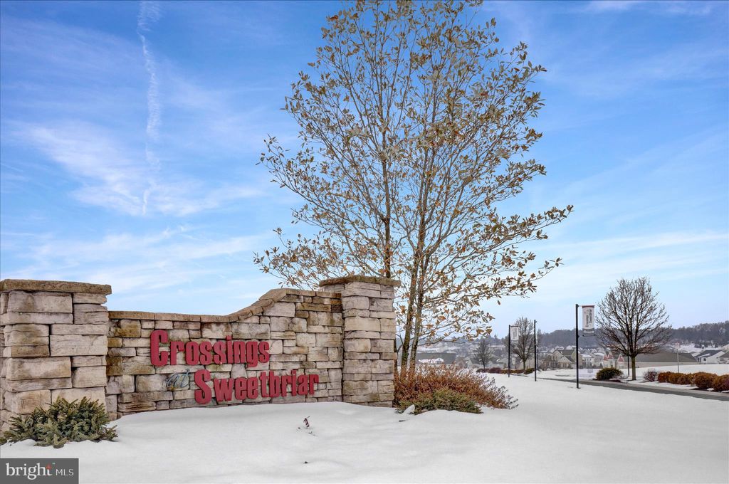 Photo of 924 Sweetbay Ln, LEBANON, PA 17046 (MLS # PALN2024790)