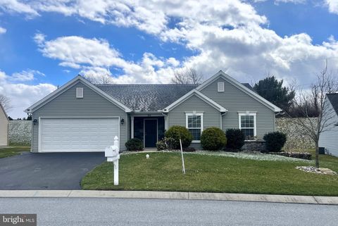 924 SWEETBAY LN LEBANON PA 17046