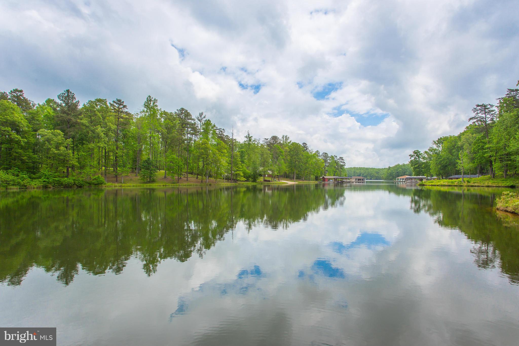 THE WATERS - Residential