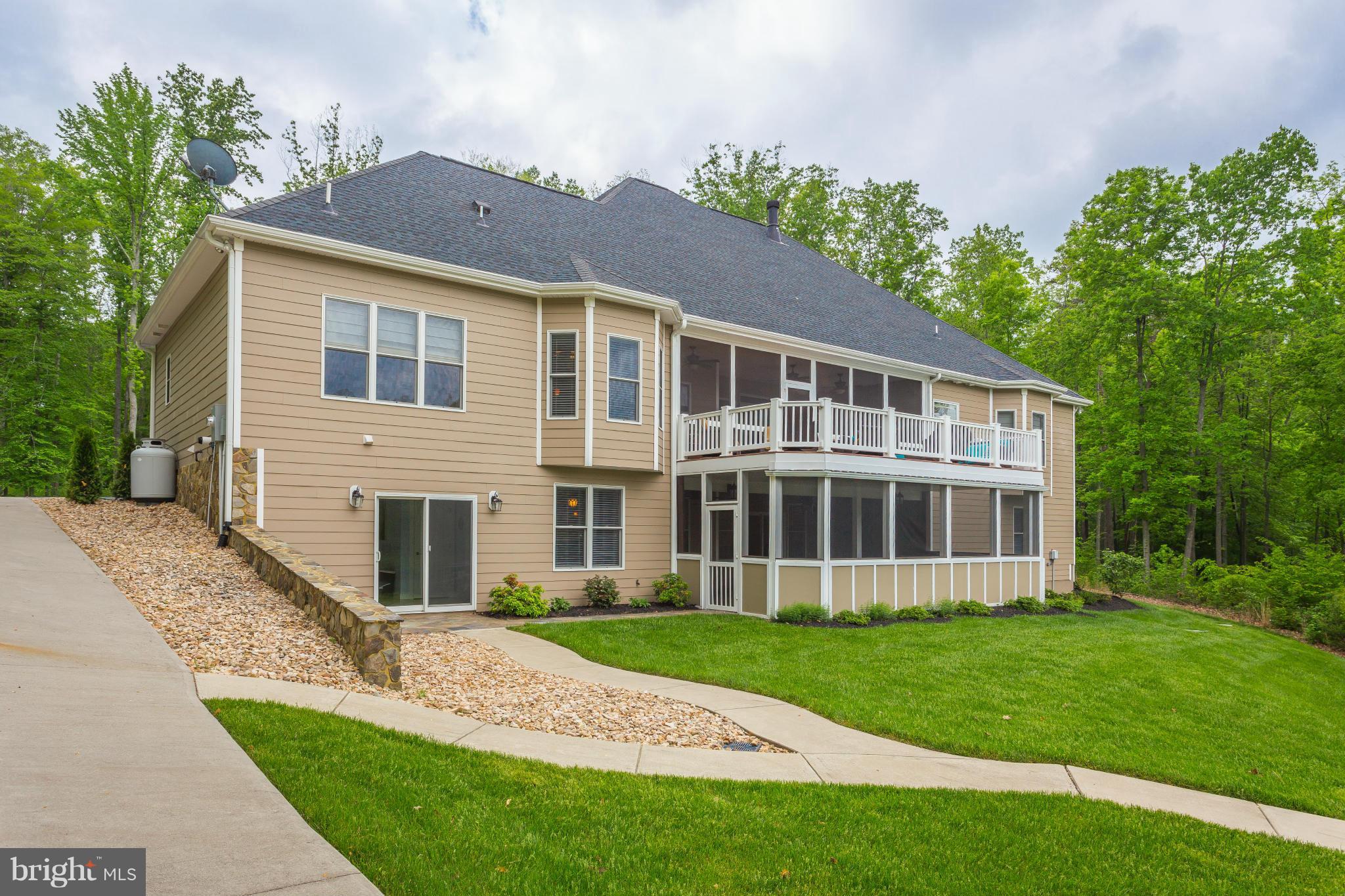 THE WATERS - Residential