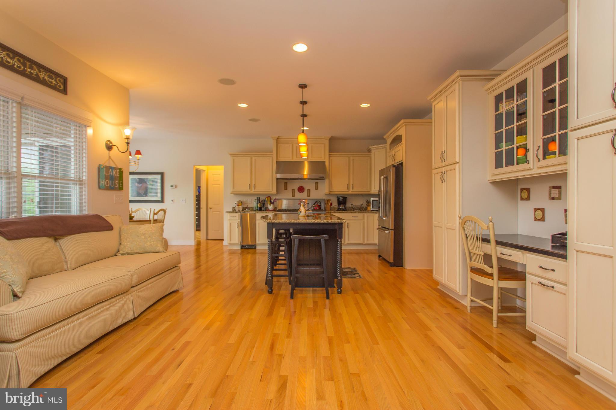 THE WATERS - Residential