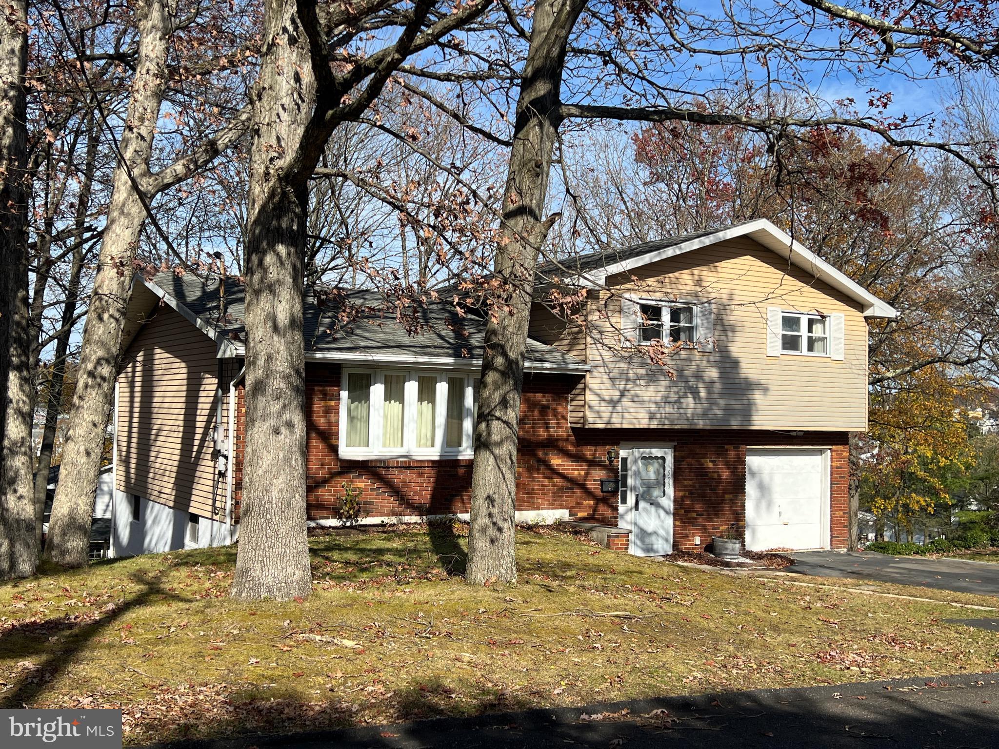 ENGLEWOOD - Residential