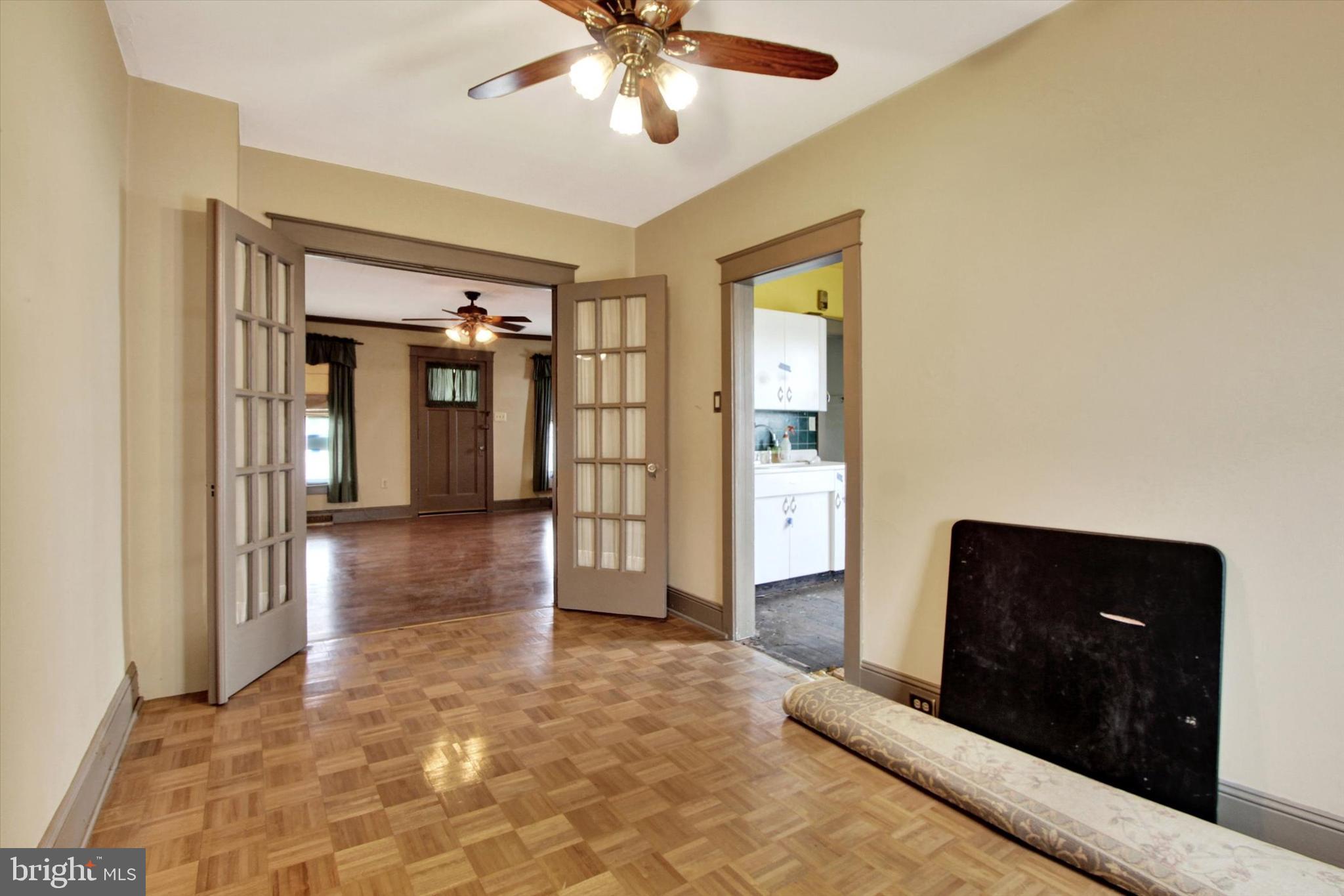 ALLEN FIELD - Residential