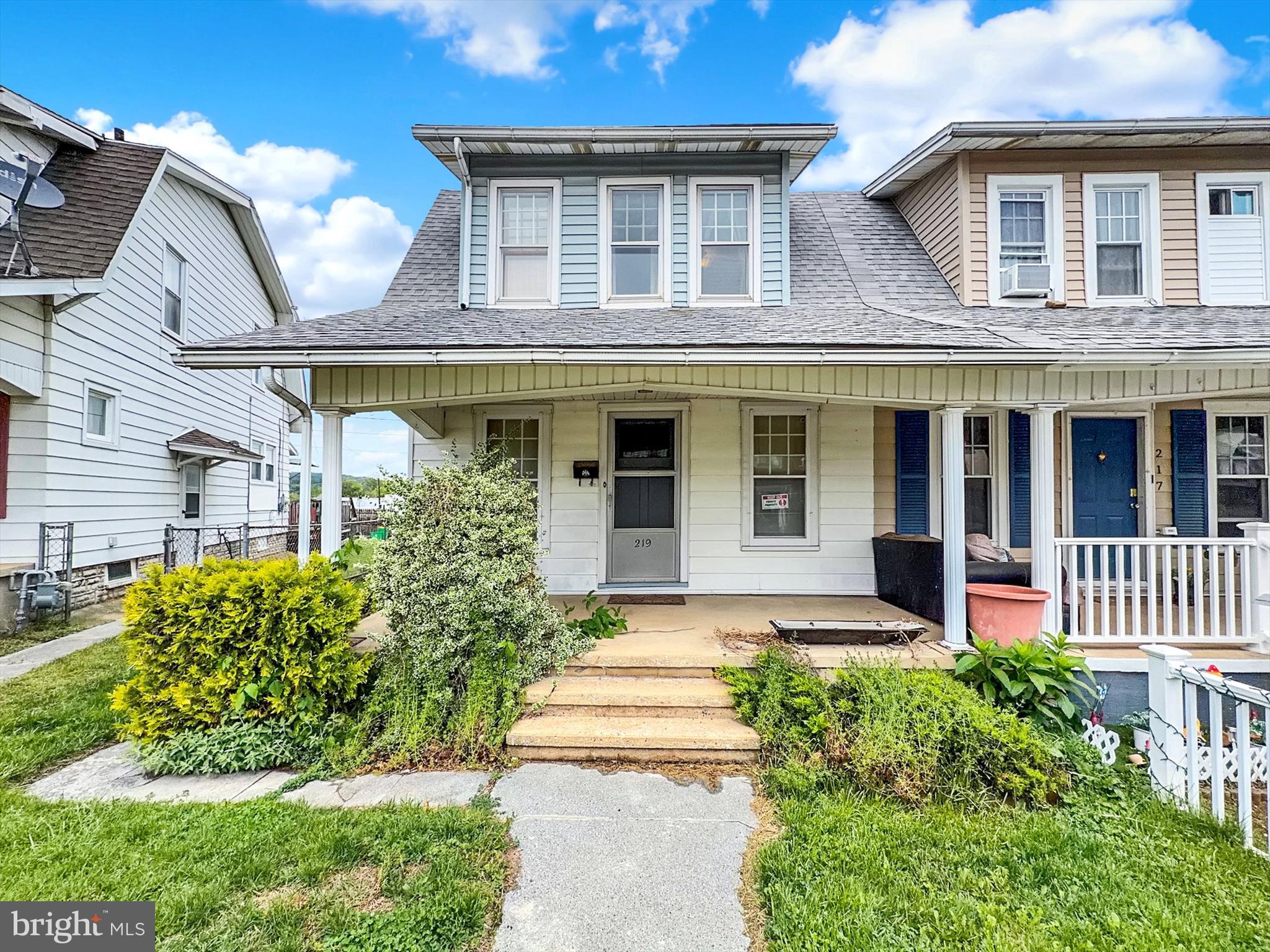 ALLEN FIELD - Residential