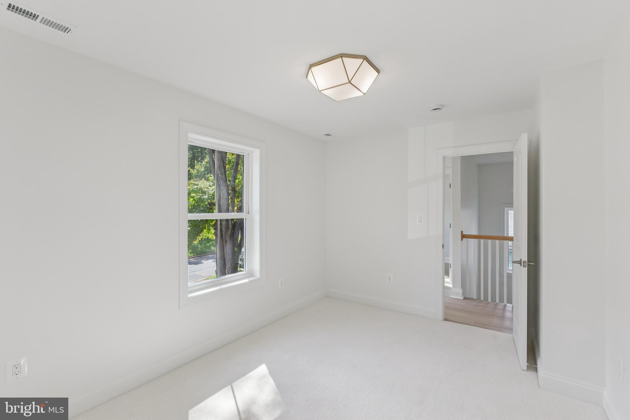 DOUGLAS PARK - Residential