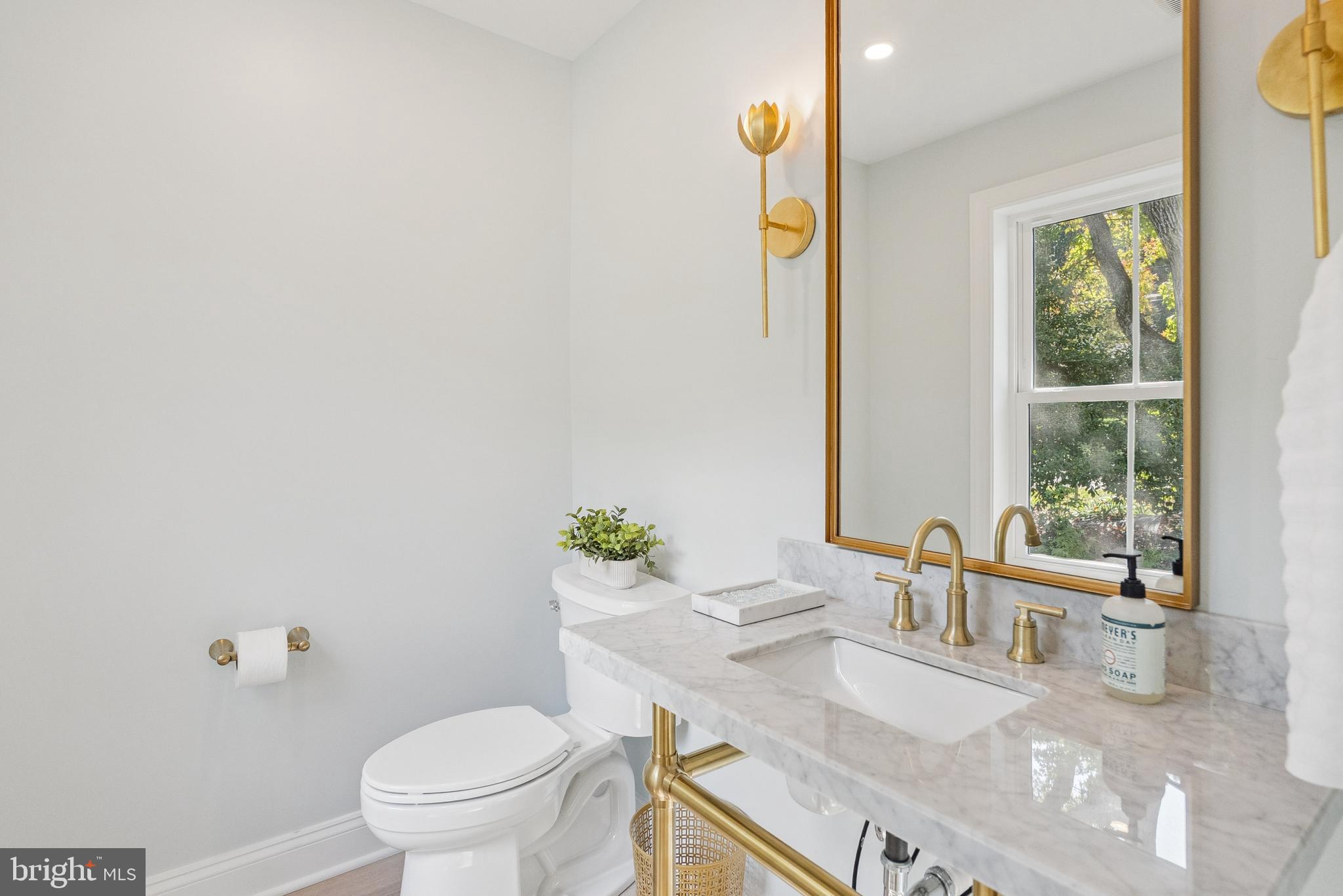 DOUGLAS PARK - Residential