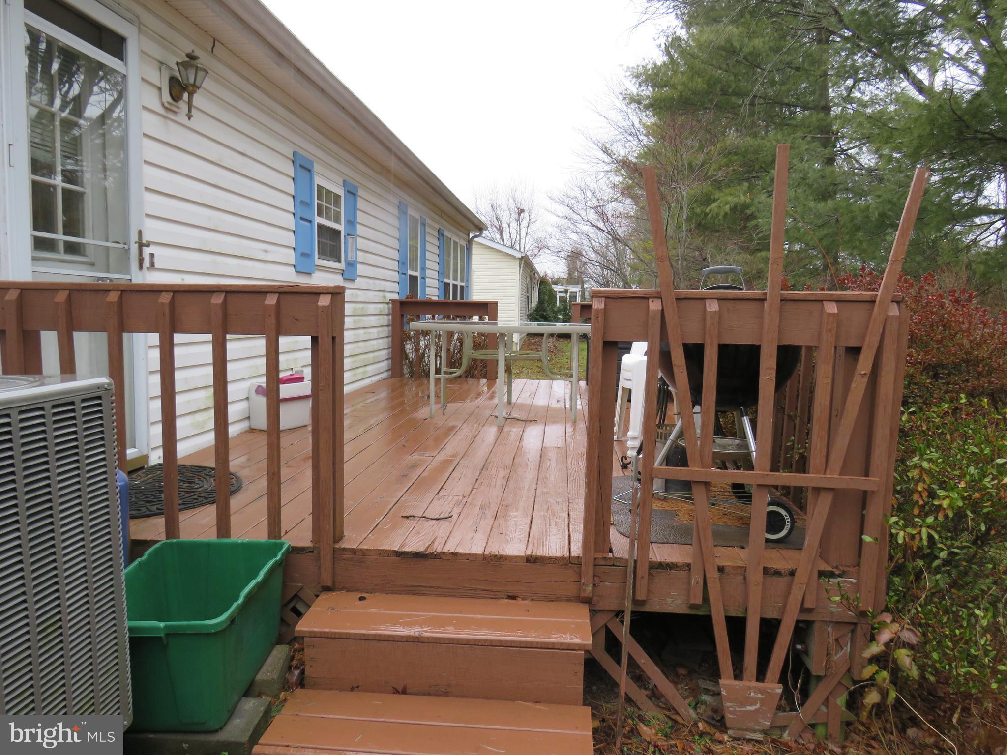 BUCKINGHAM SPRINGS - Residential