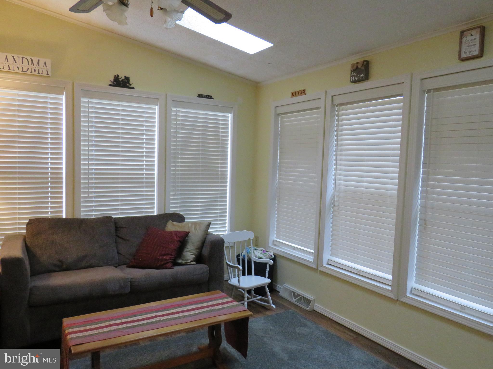 BUCKINGHAM SPRINGS - Residential