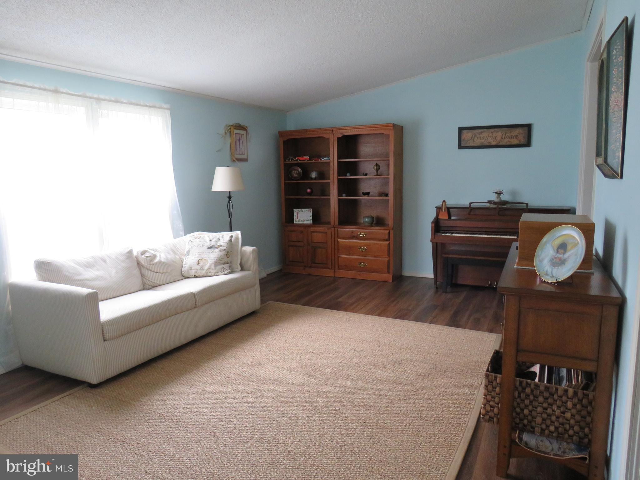 BUCKINGHAM SPRINGS - Residential