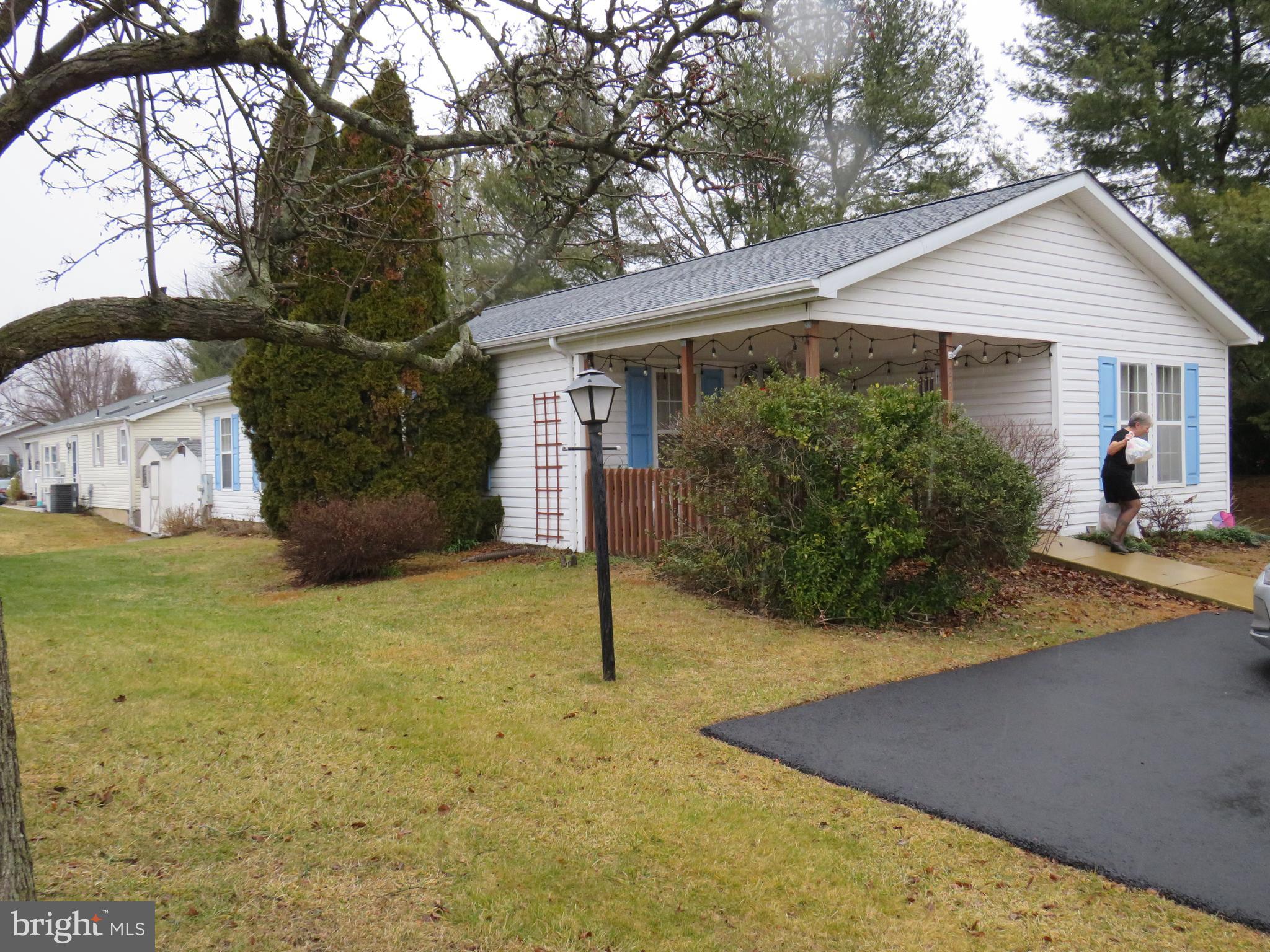 BUCKINGHAM SPRINGS - Residential