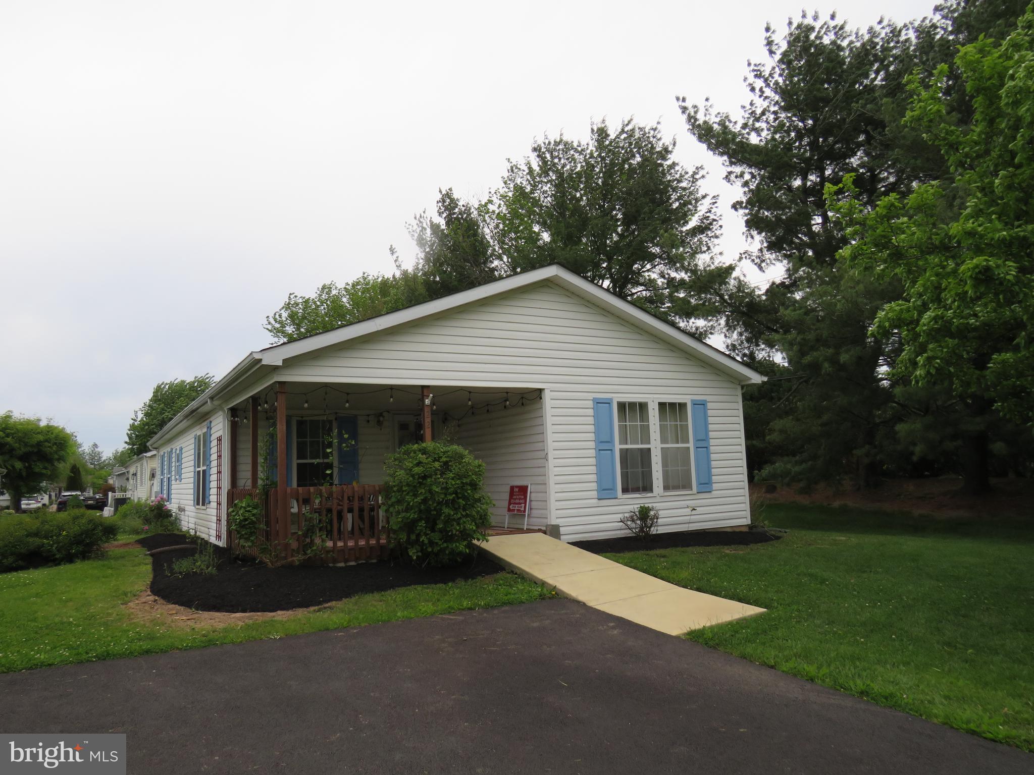 BUCKINGHAM SPRINGS - Residential